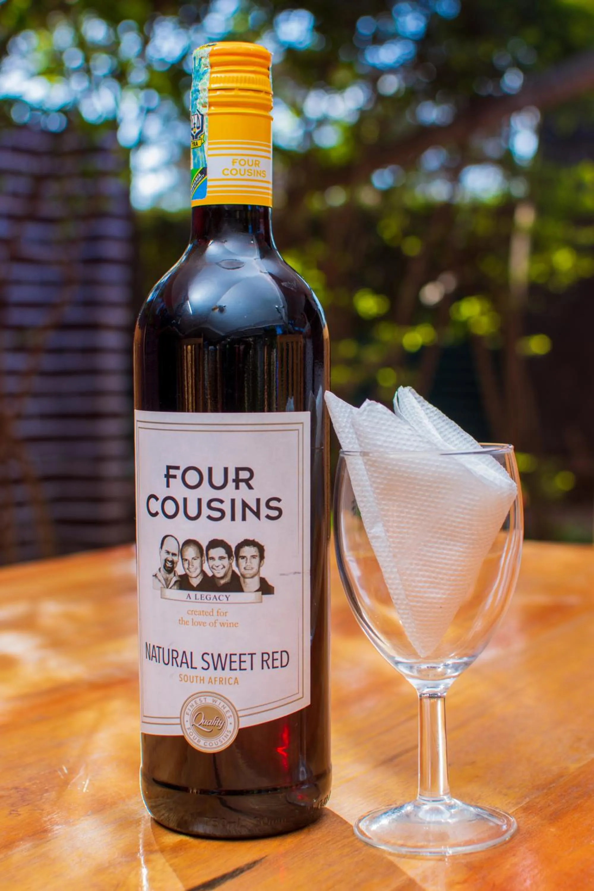 Garden in Mzunguu Safari Lodge