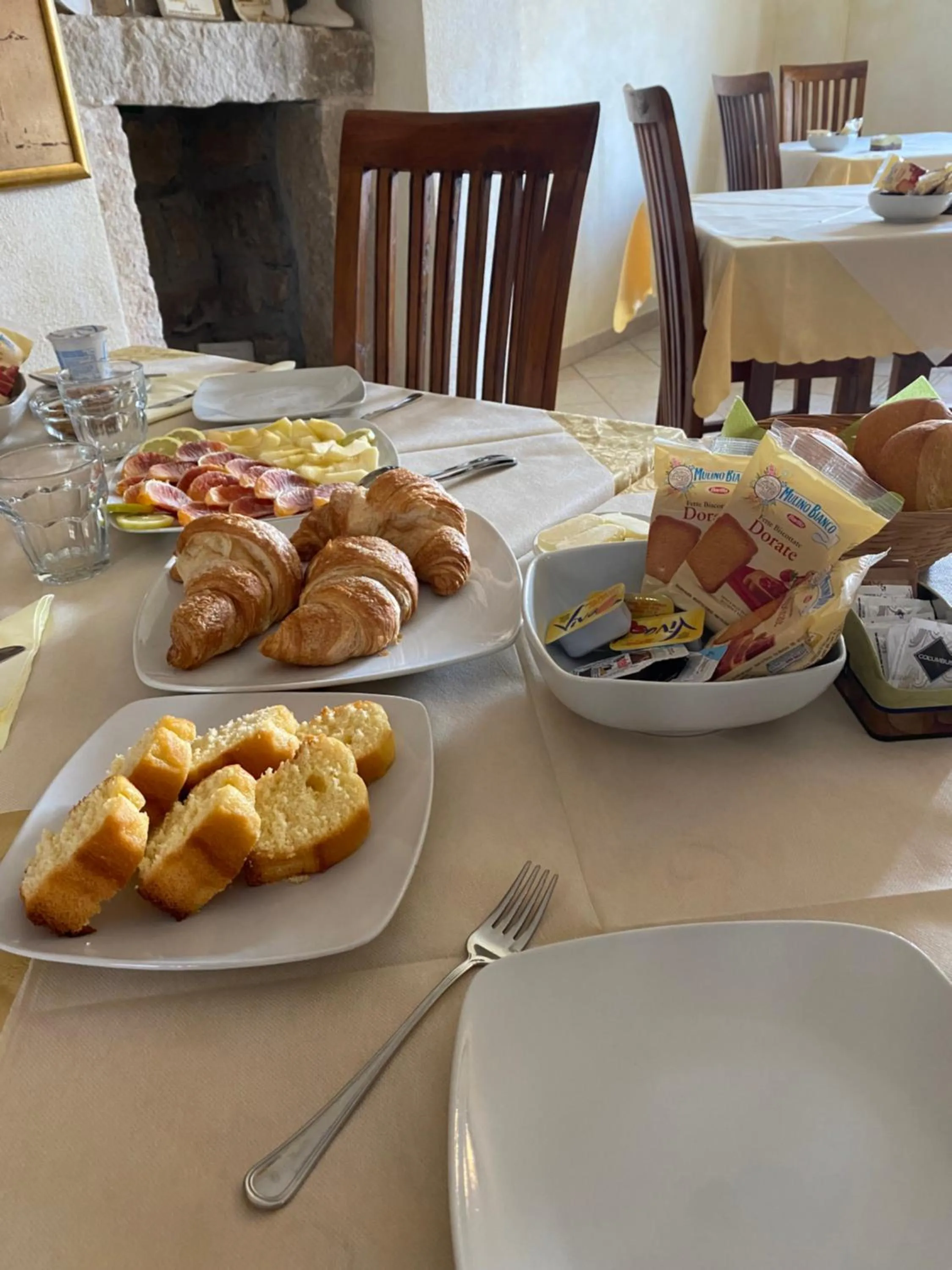 Breakfast in Hotel Sorgente