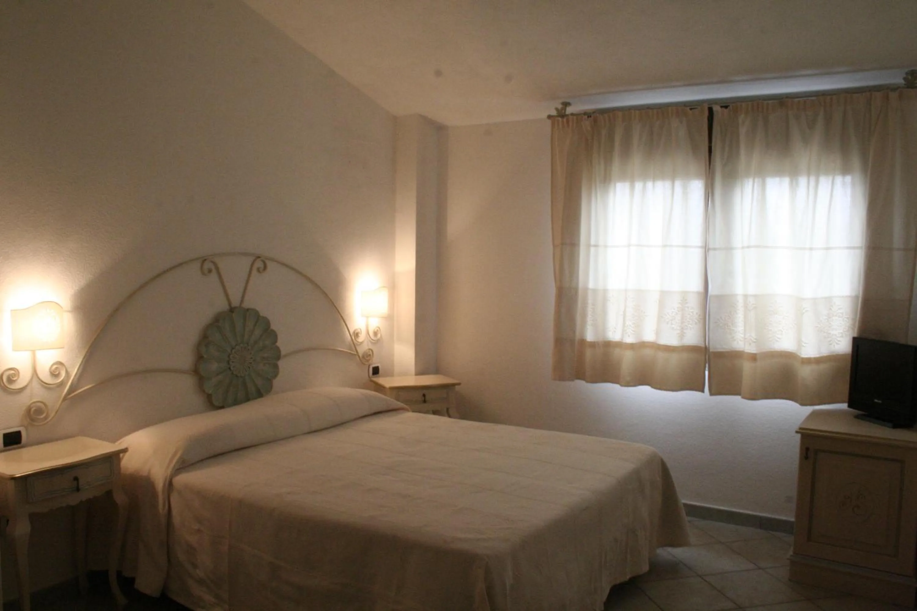 Bedroom, Bed in Hotel Sorgente