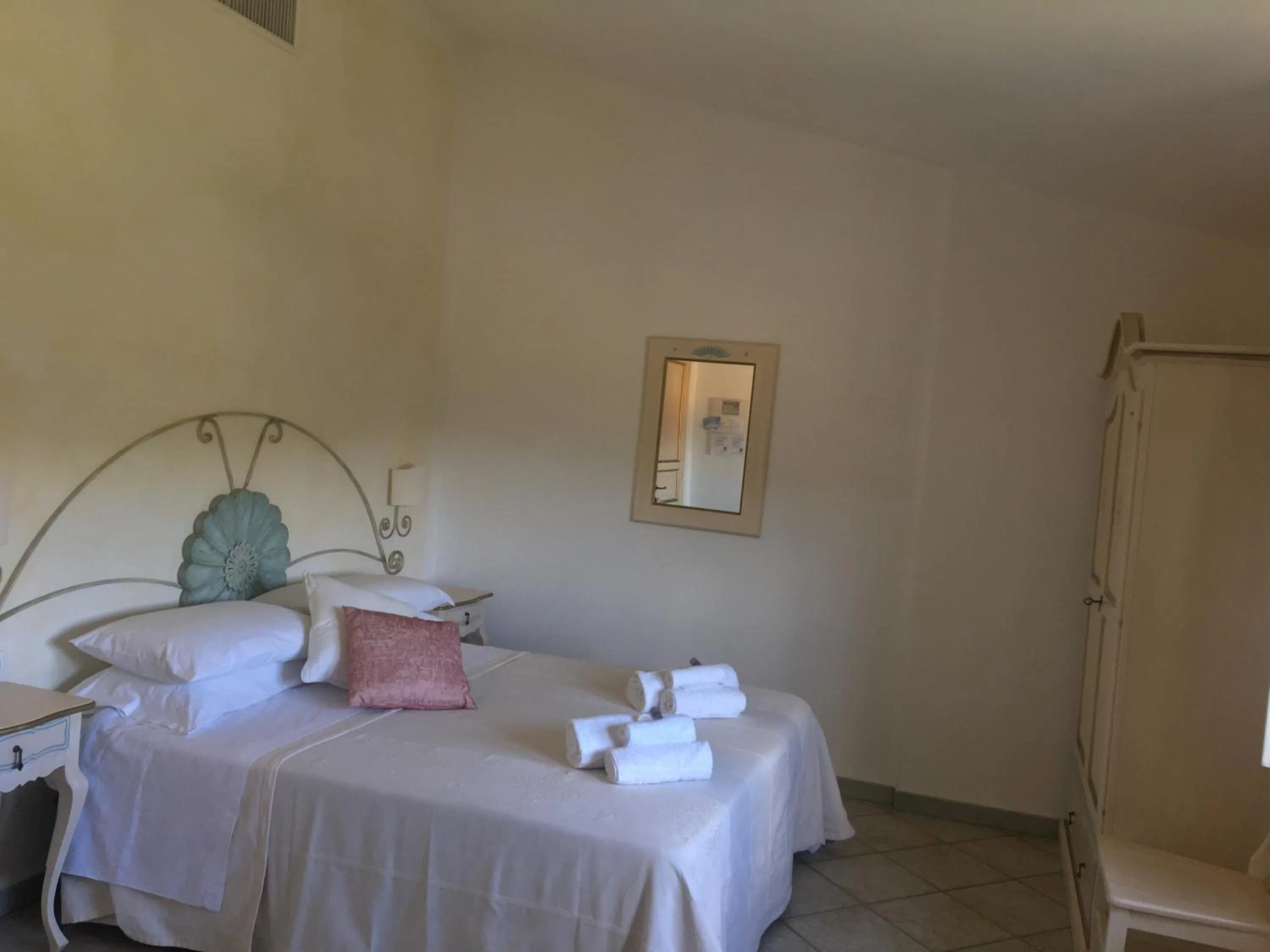 Bed in Hotel Sorgente