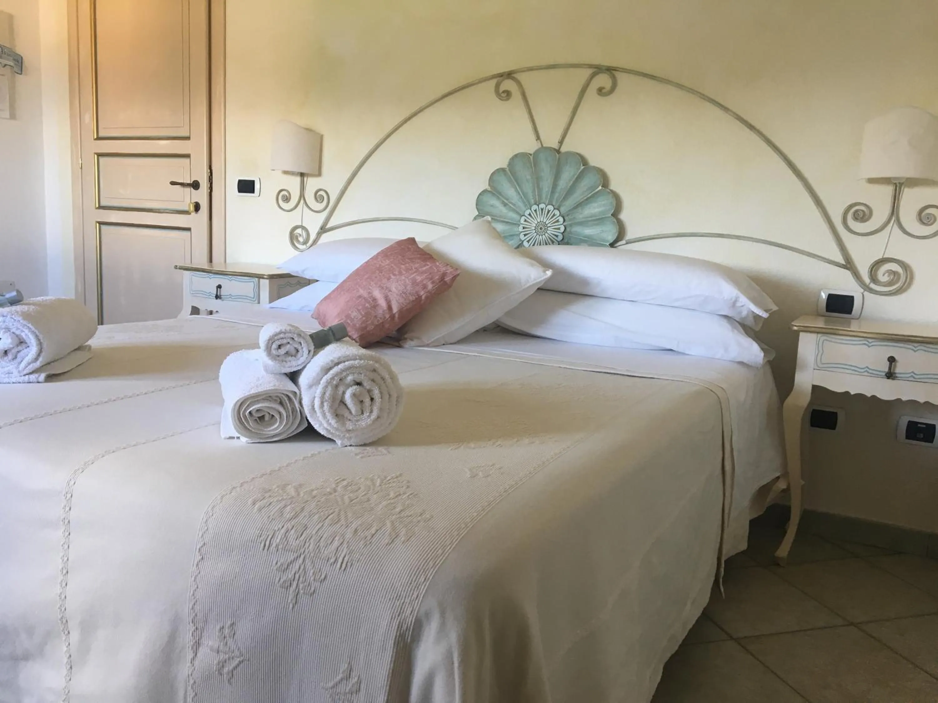 Bed in Hotel Sorgente