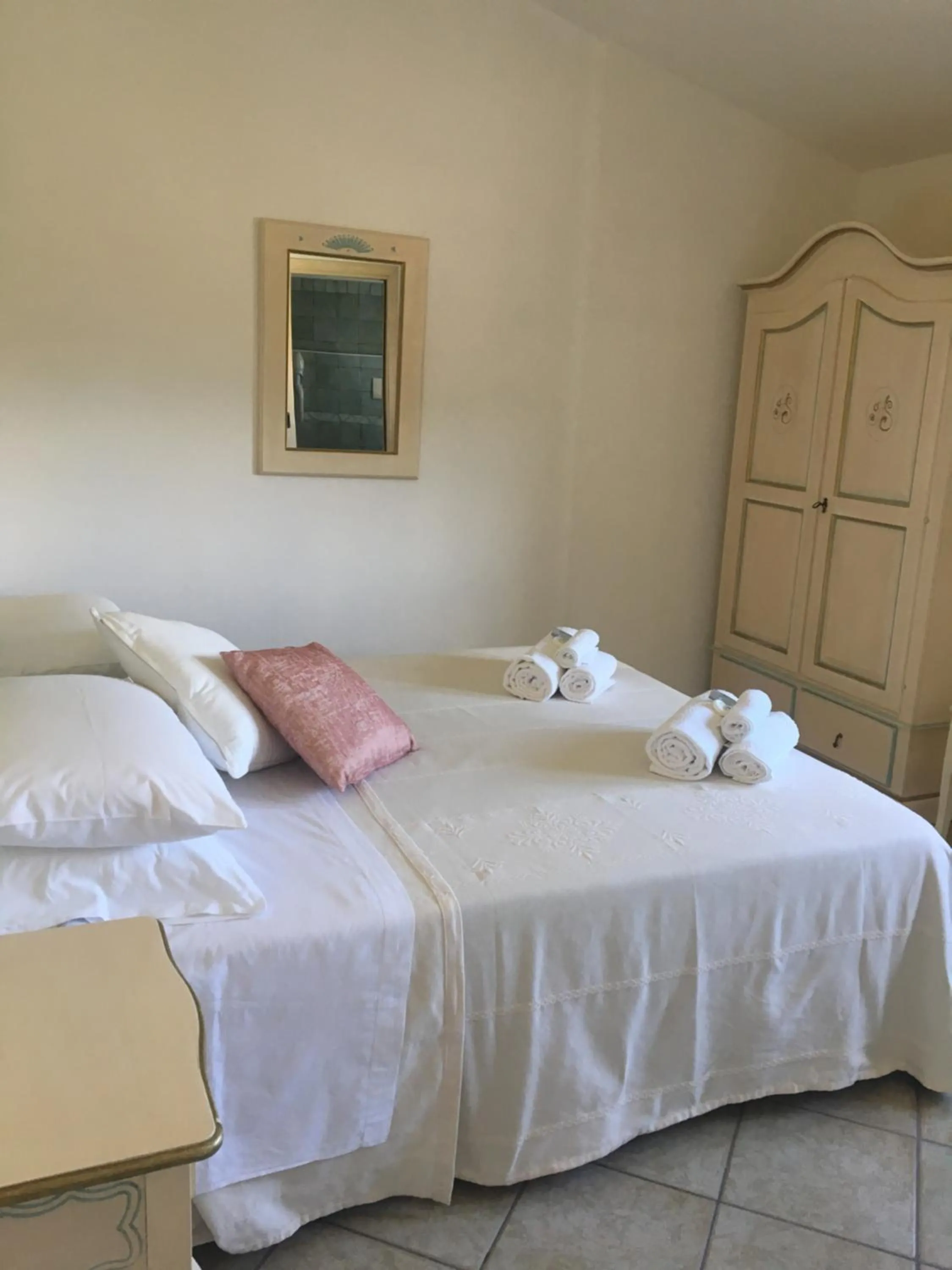 Bed in Hotel Sorgente