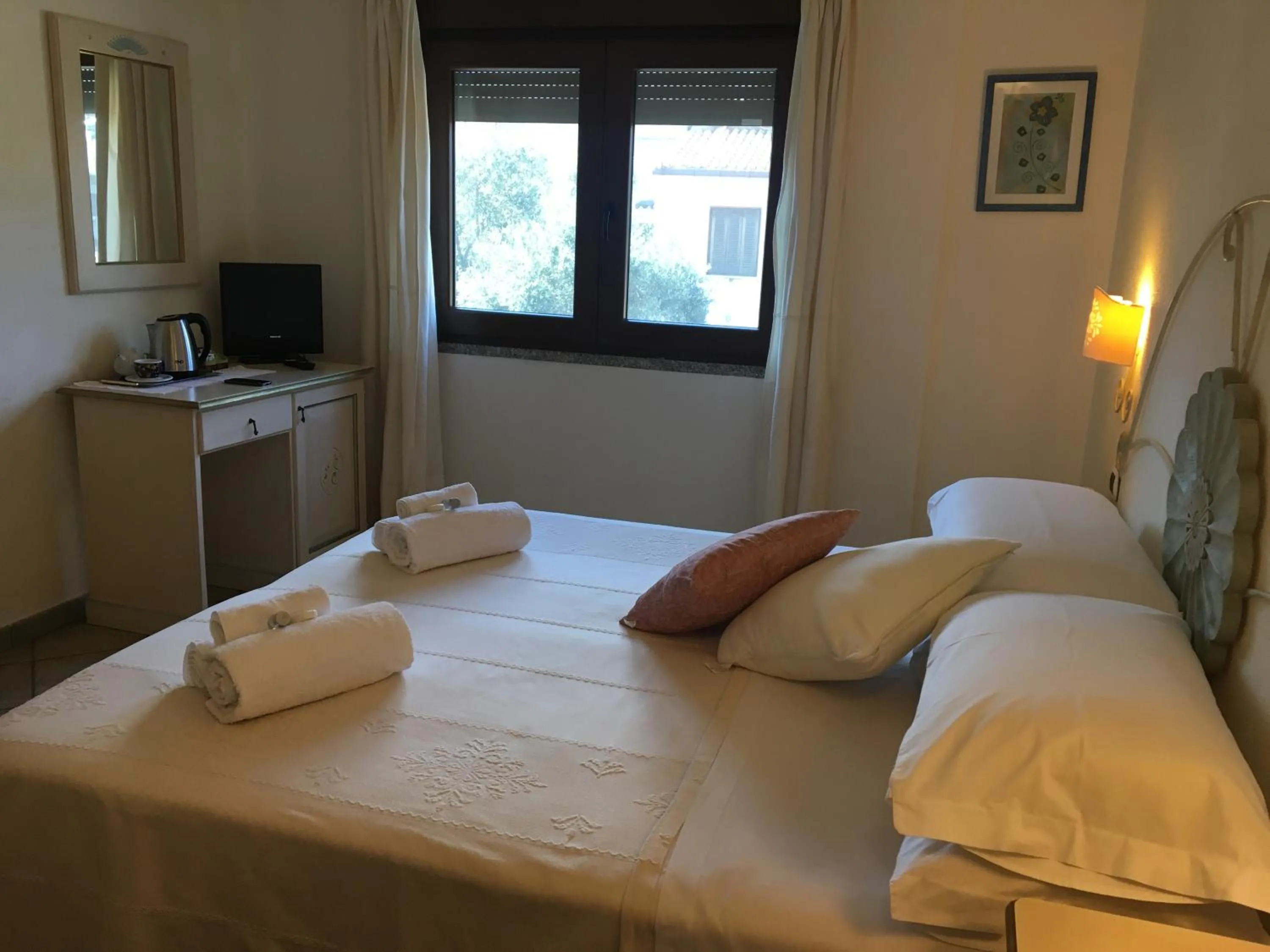 Bed in Hotel Sorgente