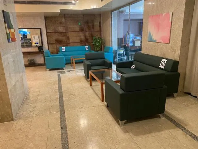 Seating area in Al Buhaira Hotel Apartment