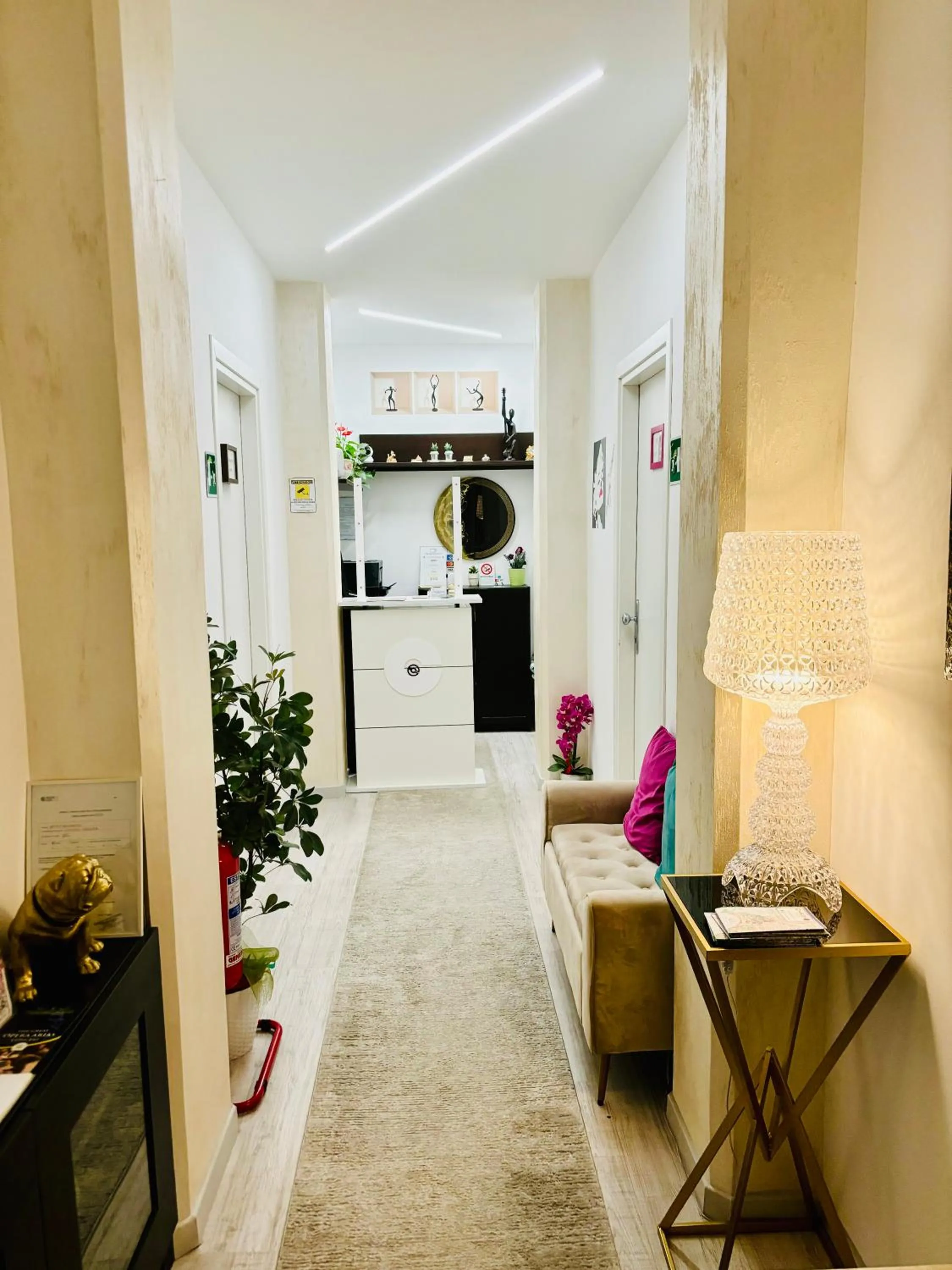 Lobby or reception in Chroma Italy - Chroma Tessera