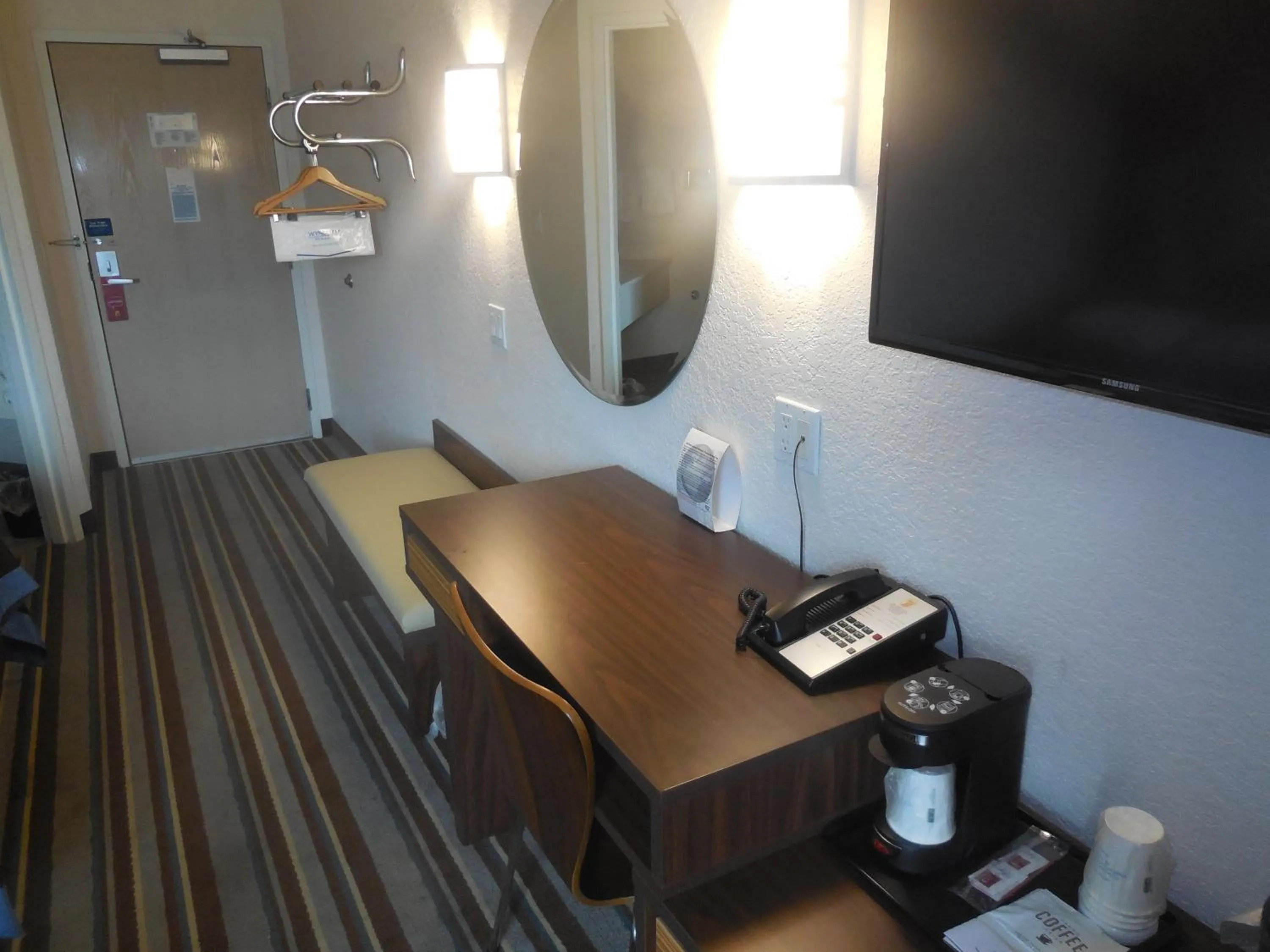 Bedroom in Super 8 by Wyndham Sault Ste. Marie