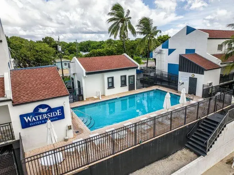 Swimming pool in Waterside Suites and Marina Swimming pool in Waterside Suites and Marina