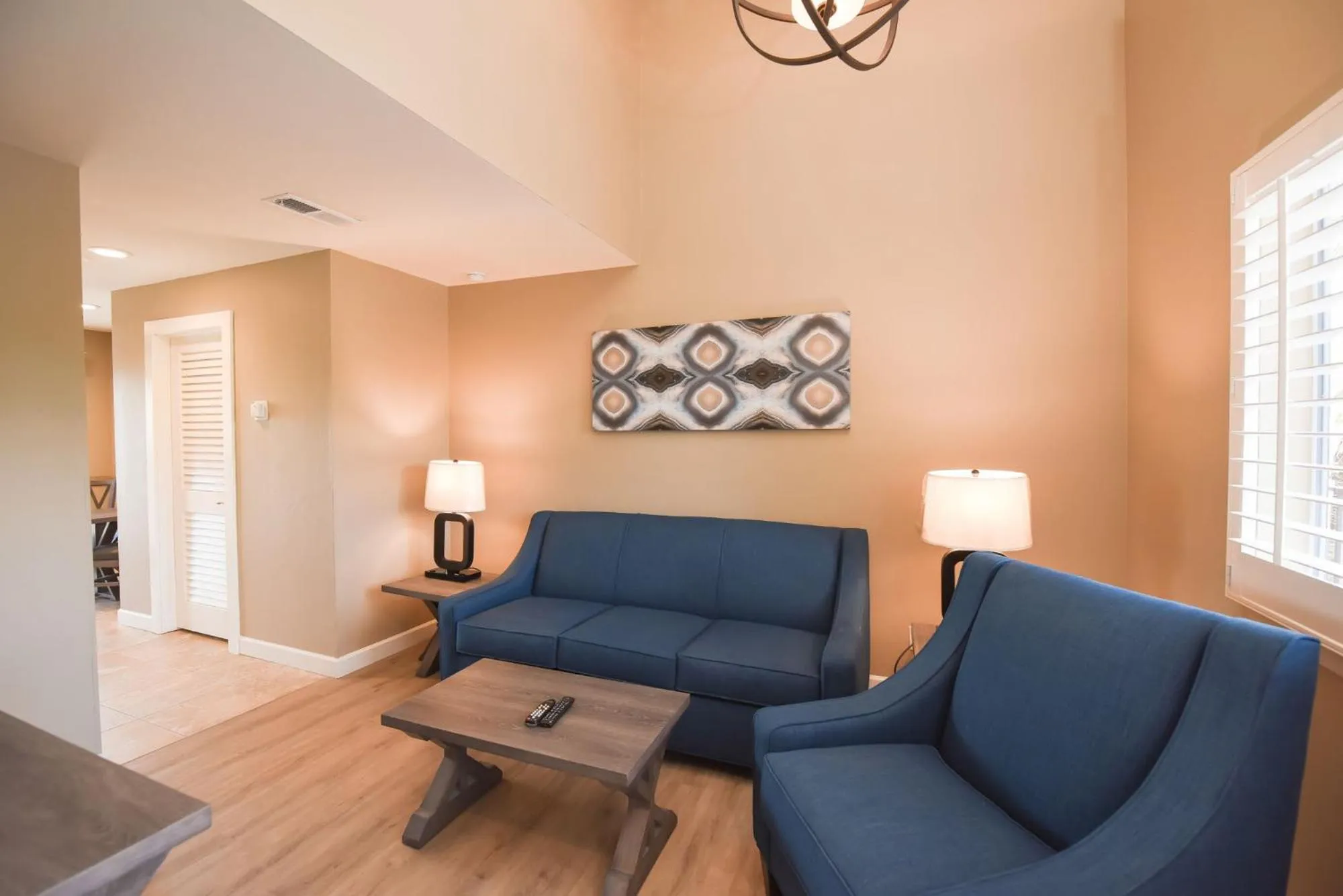 Seating area in Waterside Suites and Marina