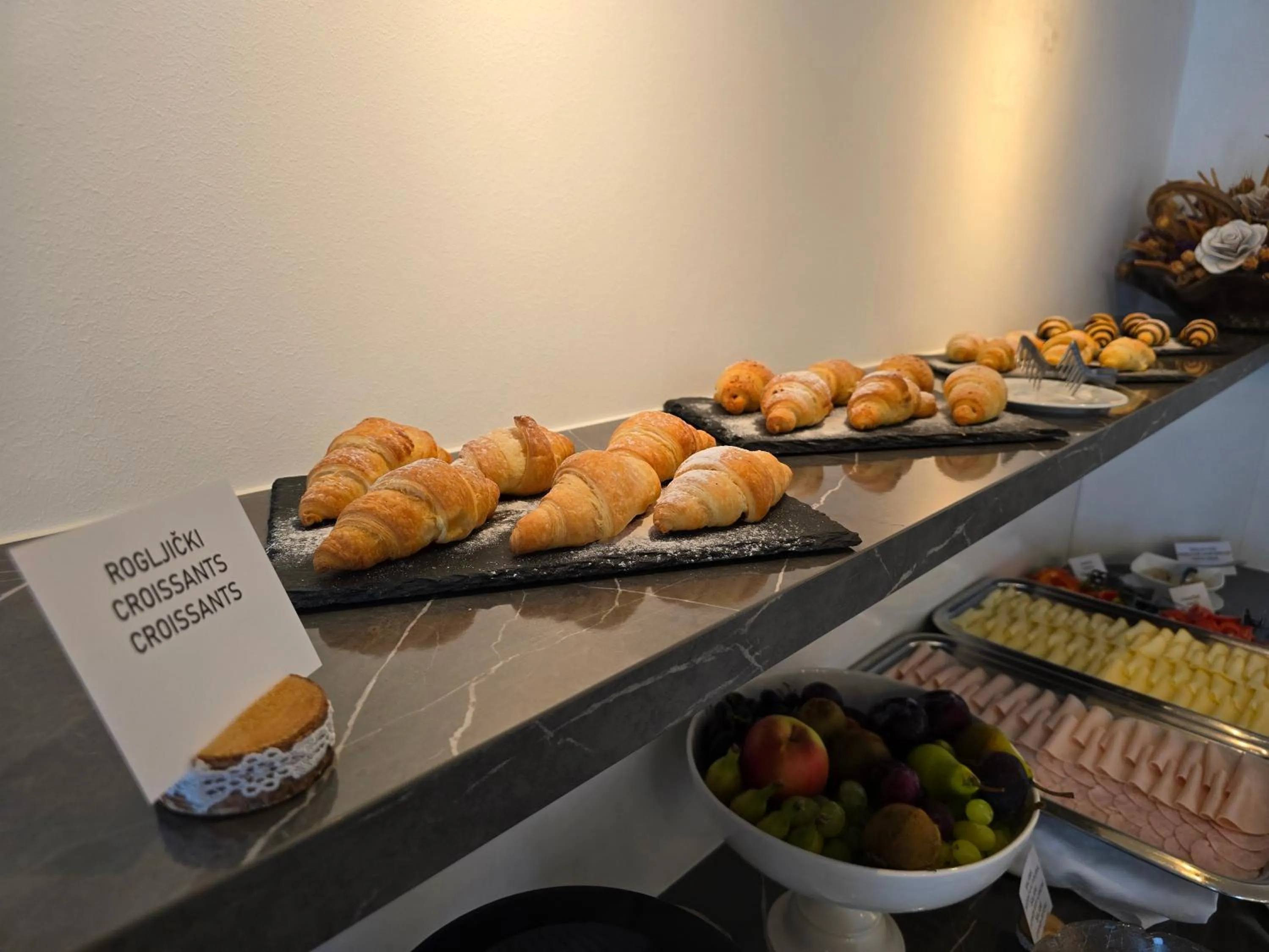 Breakfast in Hotel Bellevue