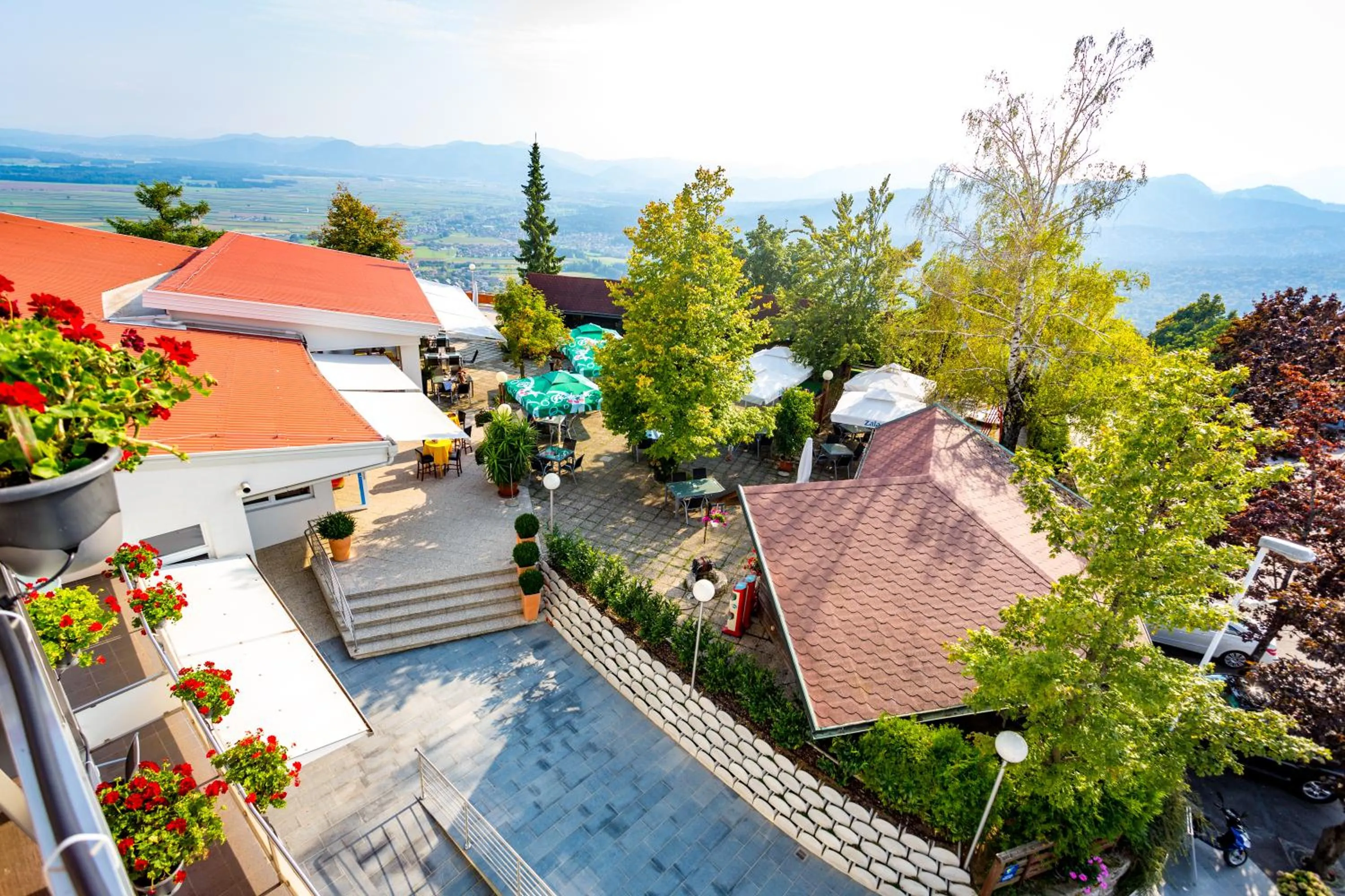 Patio in Hotel Bellevue