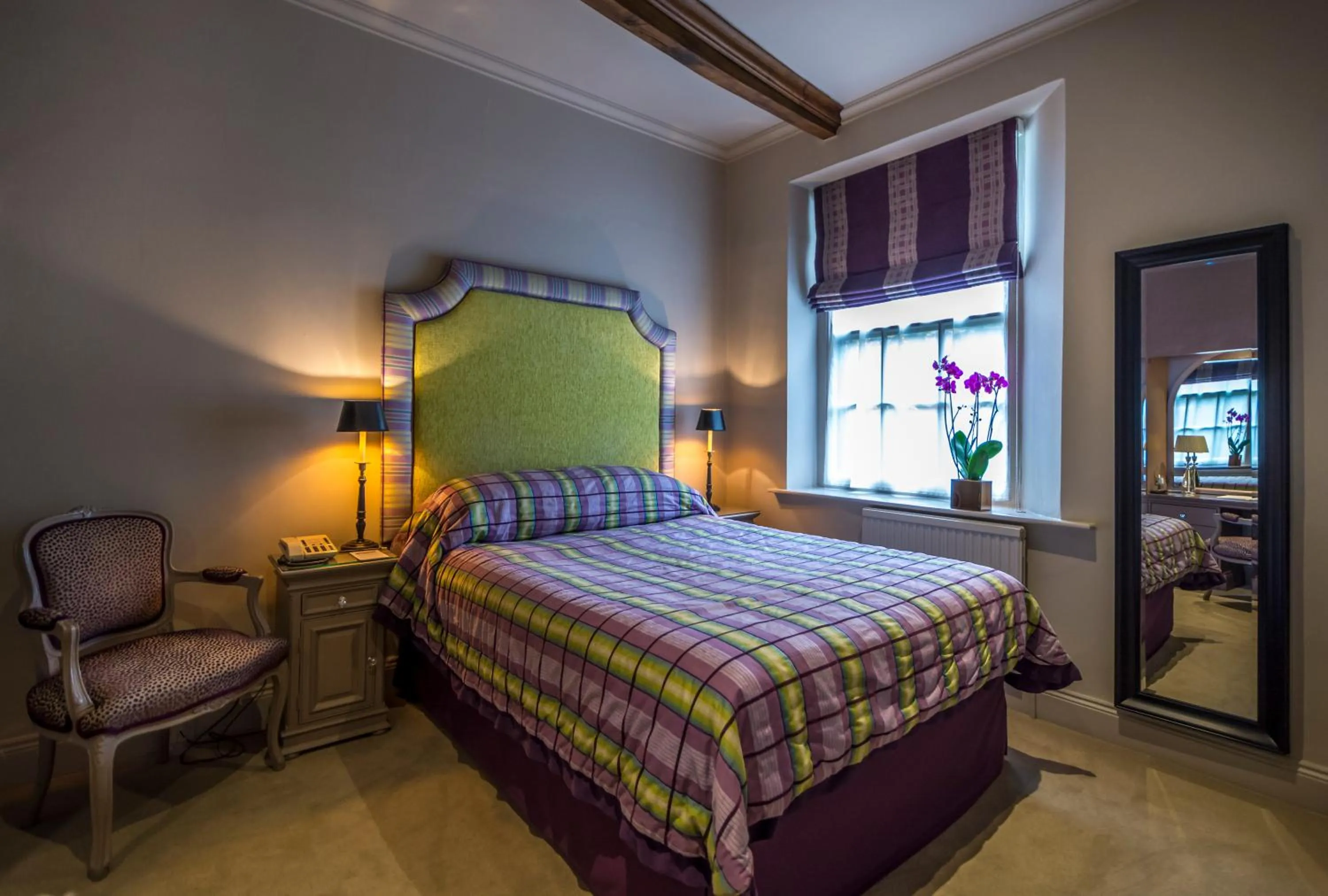 Bed in The George Hotel of Stamford