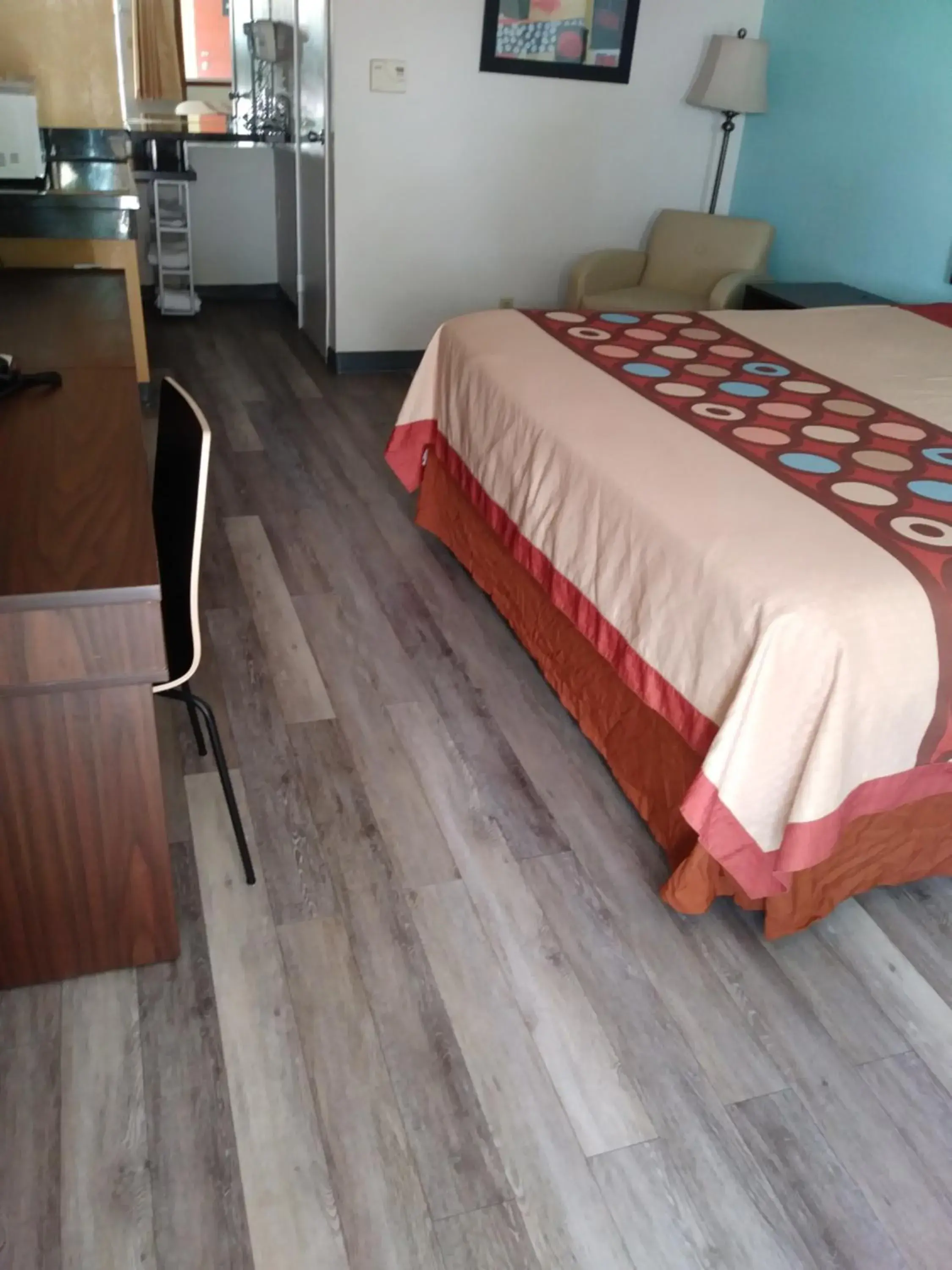 Bedroom, Bed in Super 8 by Wyndham Indio Bedroom, Bed in Super 8 by Wyndham Indio