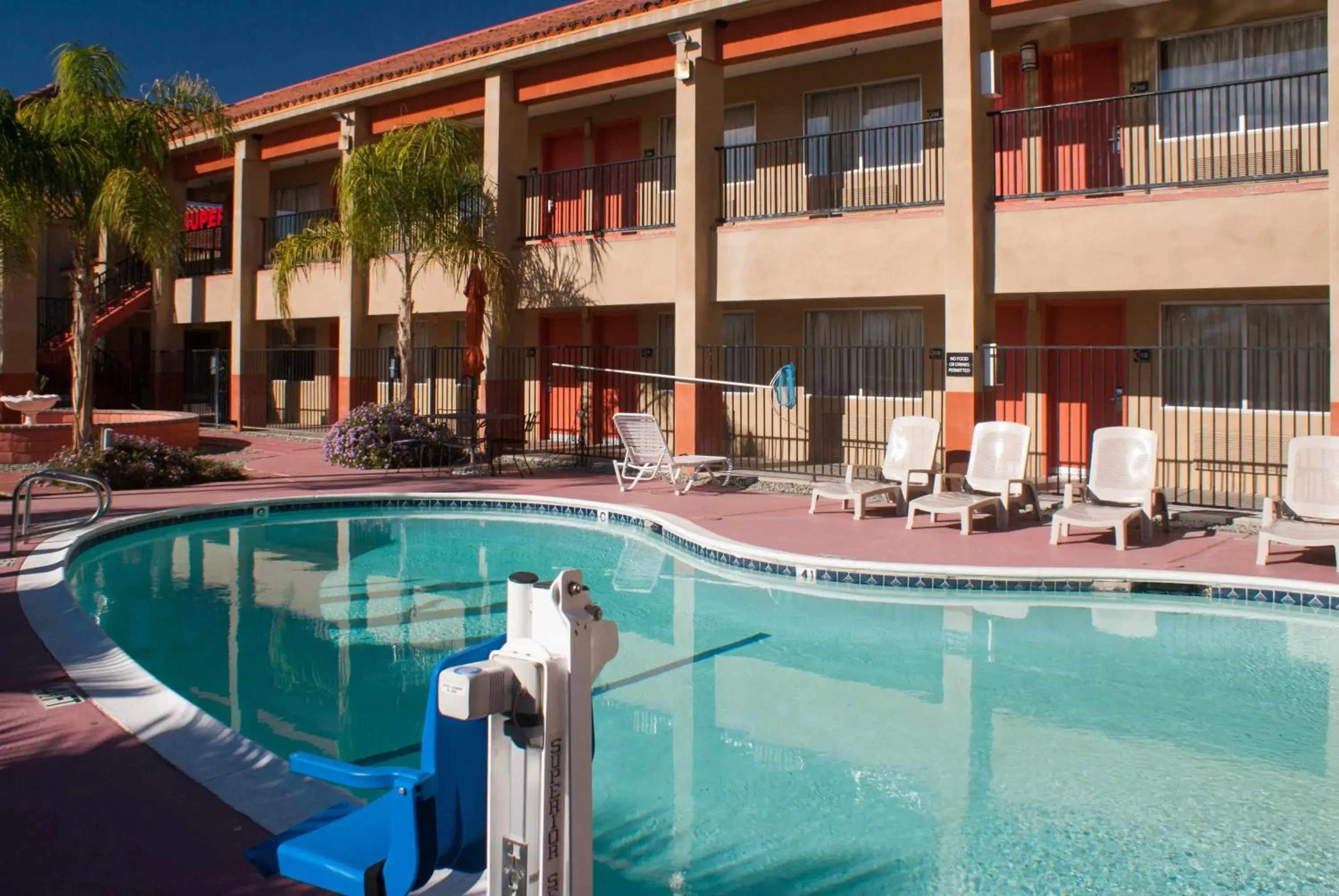 Swimming pool in Super 8 by Wyndham Indio Swimming pool in Super 8 by Wyndham Indio