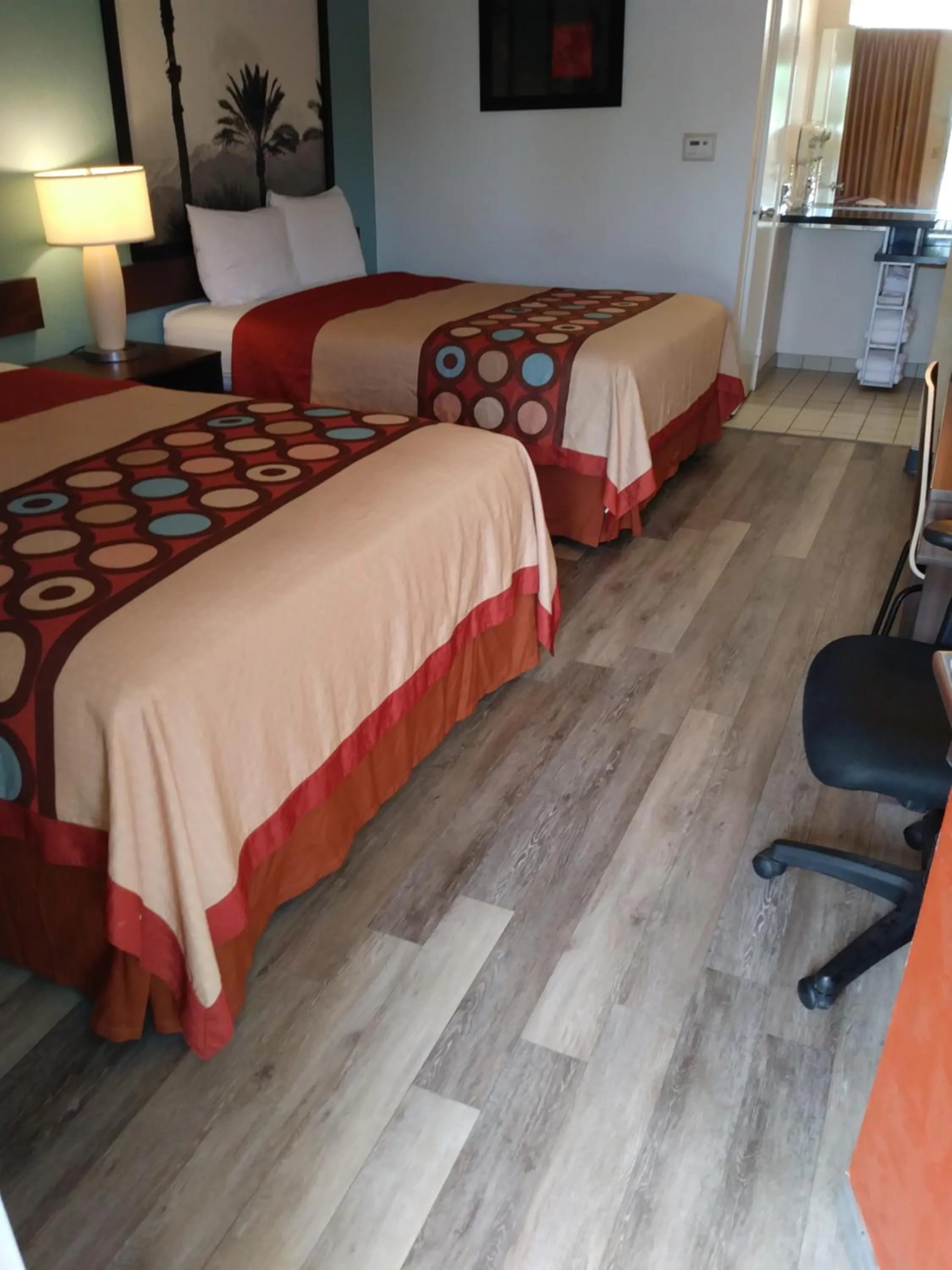 Bedroom, Bed in Super 8 by Wyndham Indio