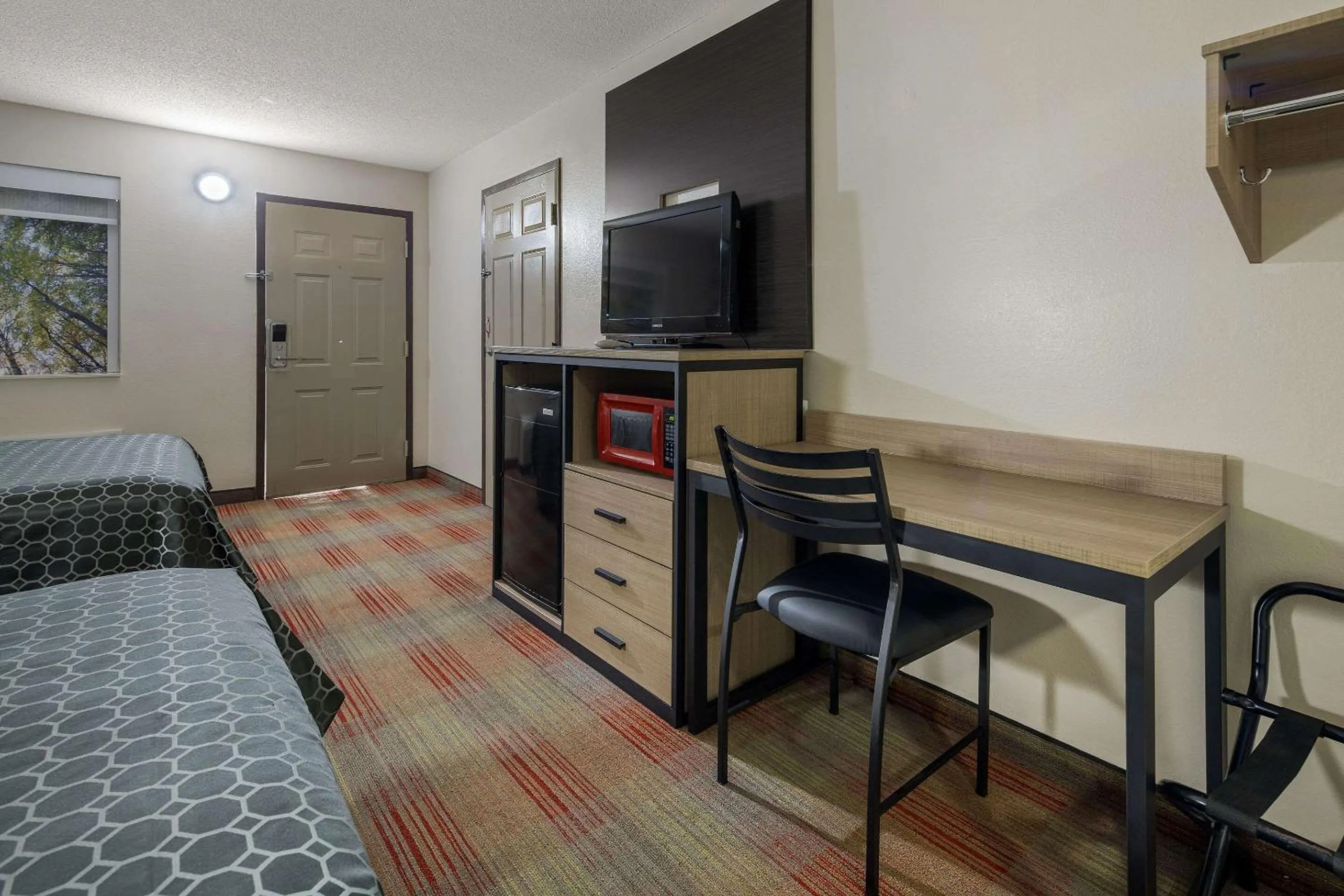 Bedroom, Bed in Rodeway Inn Ardmore I-65