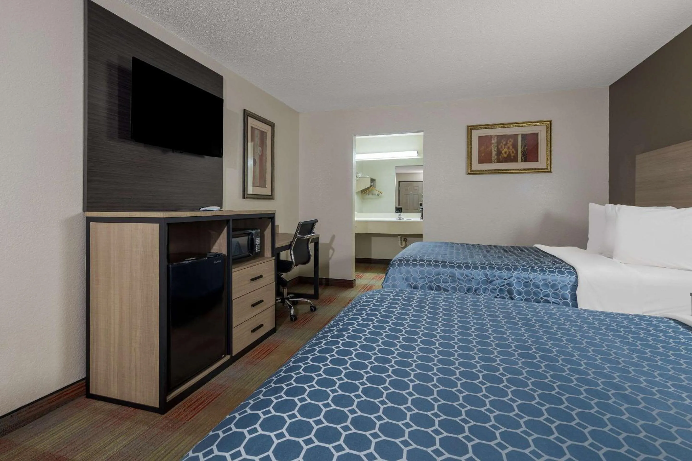 Bedroom, Bed in Rodeway Inn Ardmore I-65