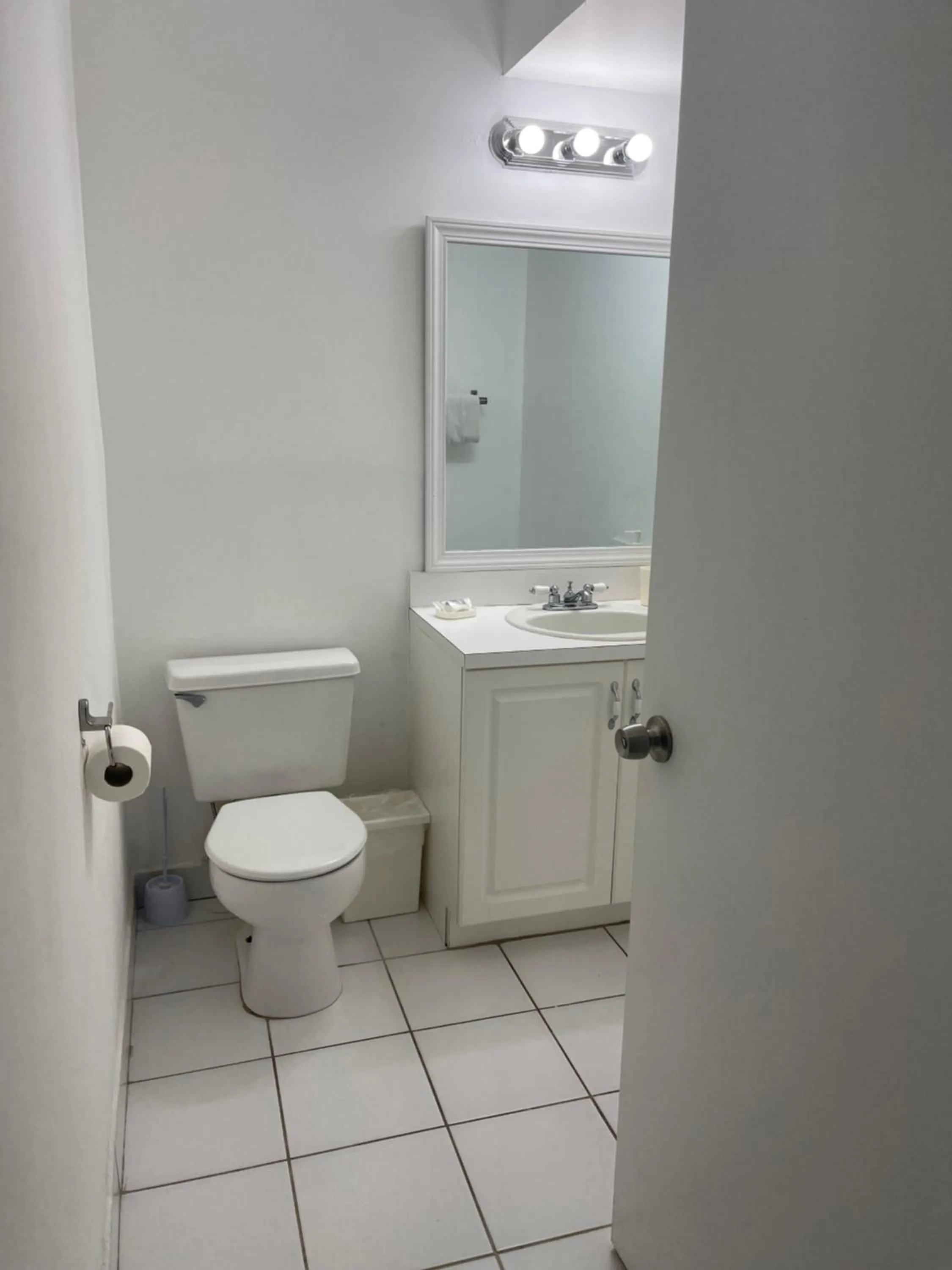 New Point Miami Beach Apartments