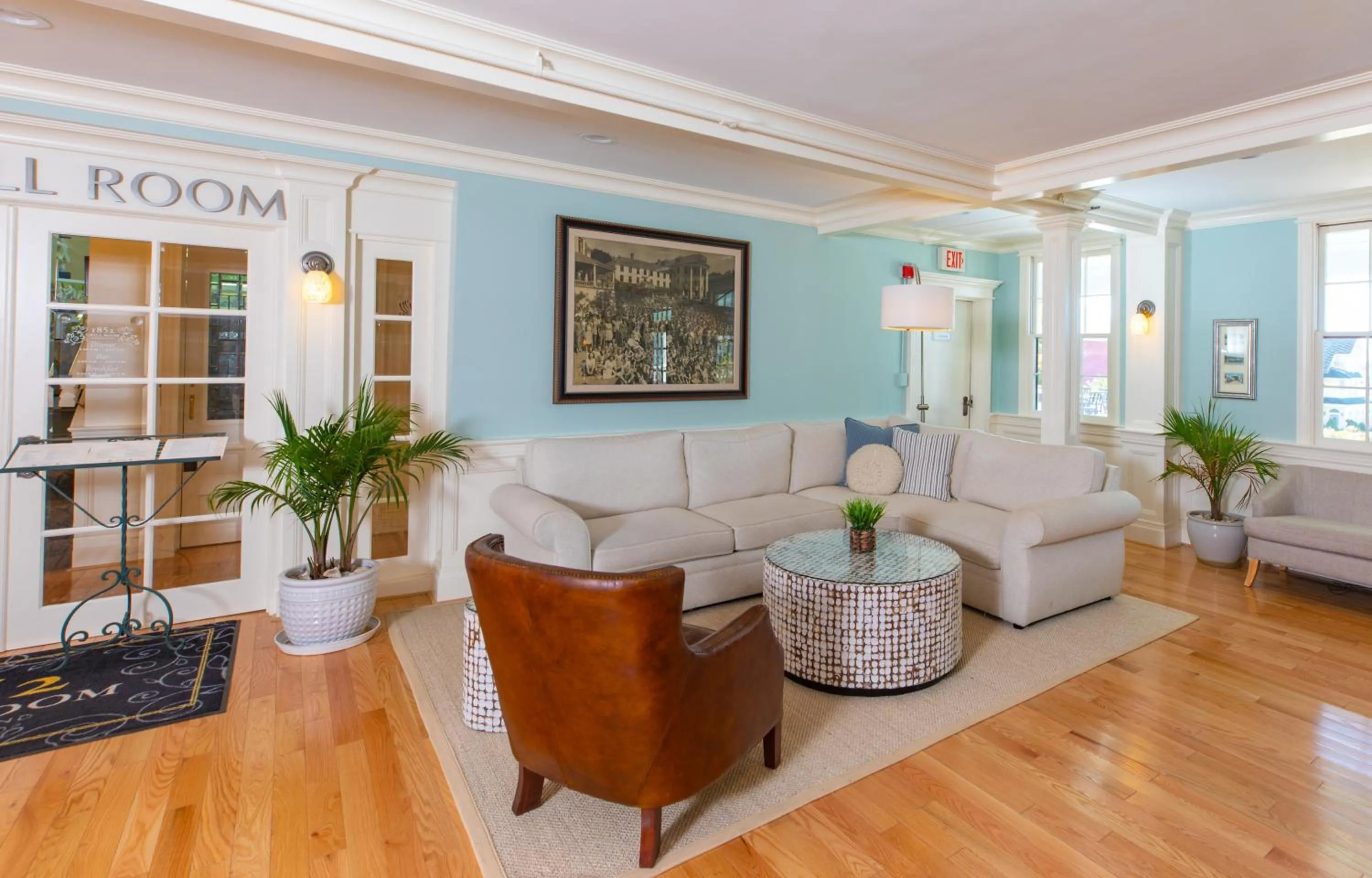 Lobby or reception in Island House Hotel