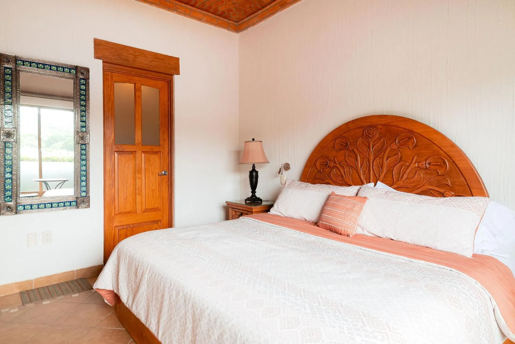 Photo of the whole room, Bed in Casita Privada del Chan