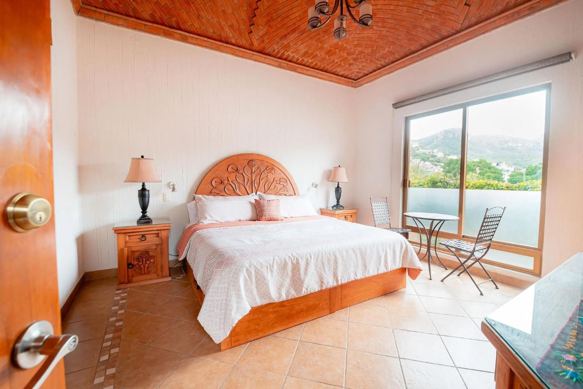 Photo of the whole room, Bed in Casita Privada del Chan