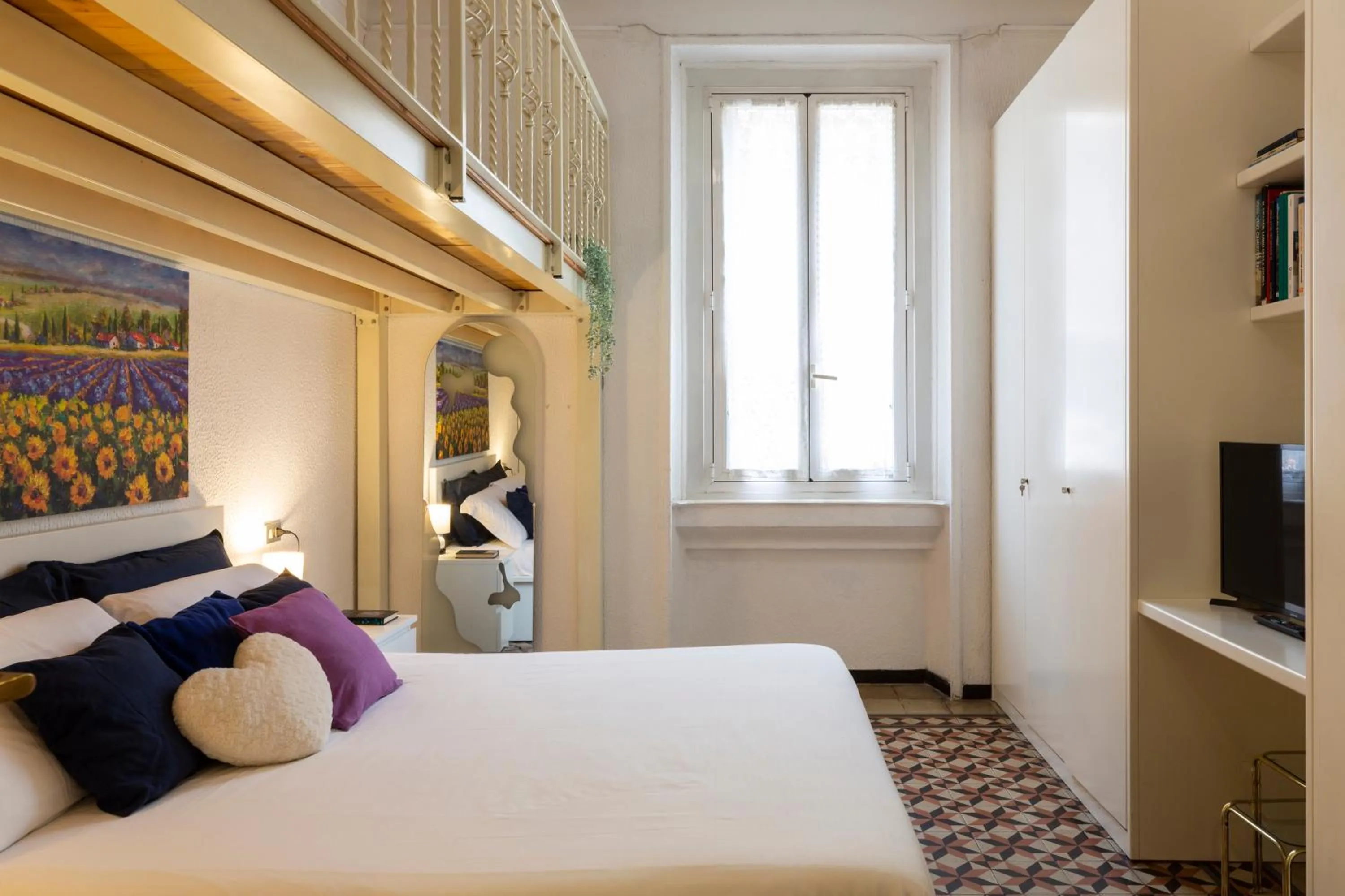 Photo of the whole room, Bed in Titty House - Crocetta