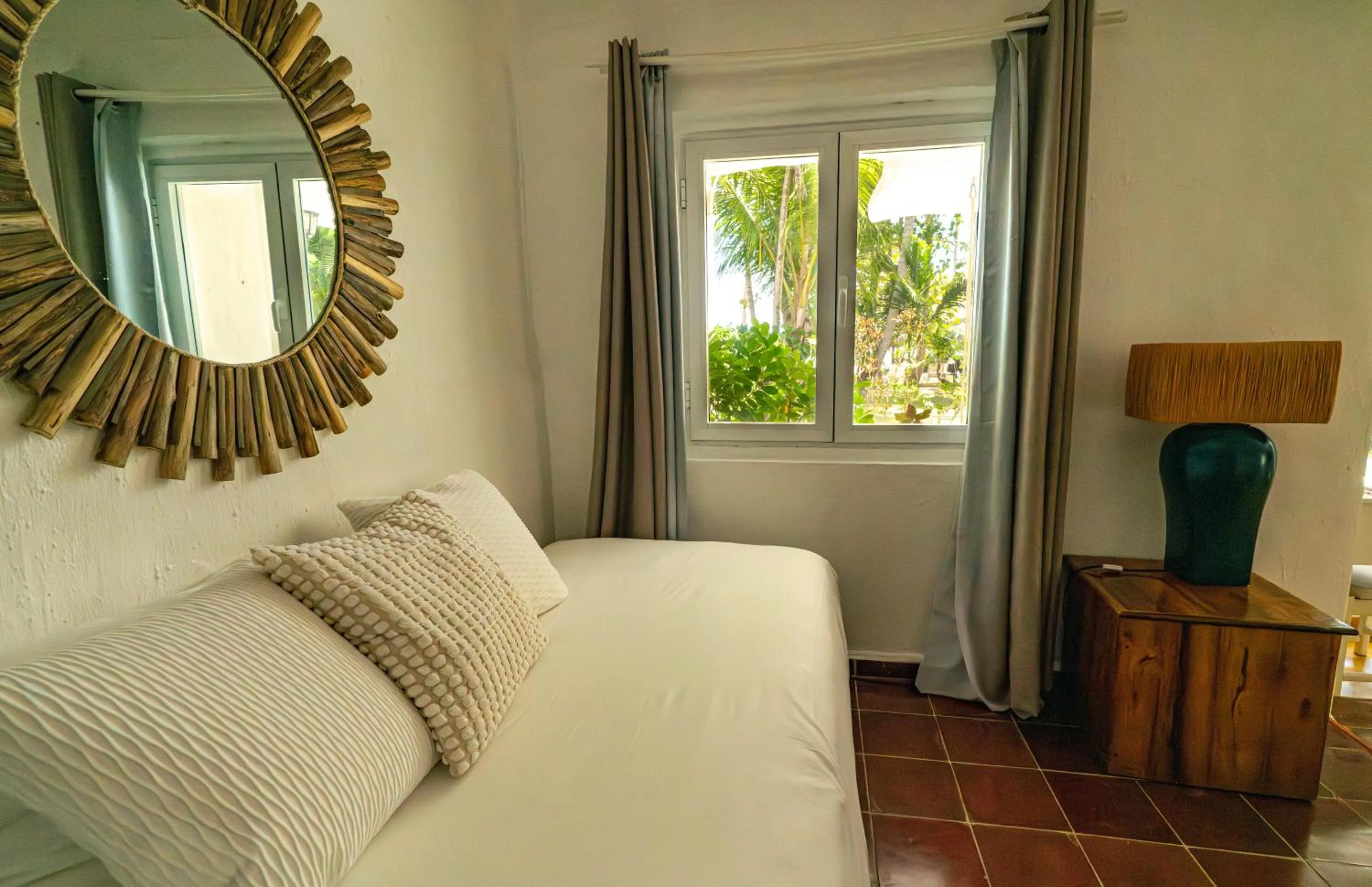 Bed in Hotel Atlantis