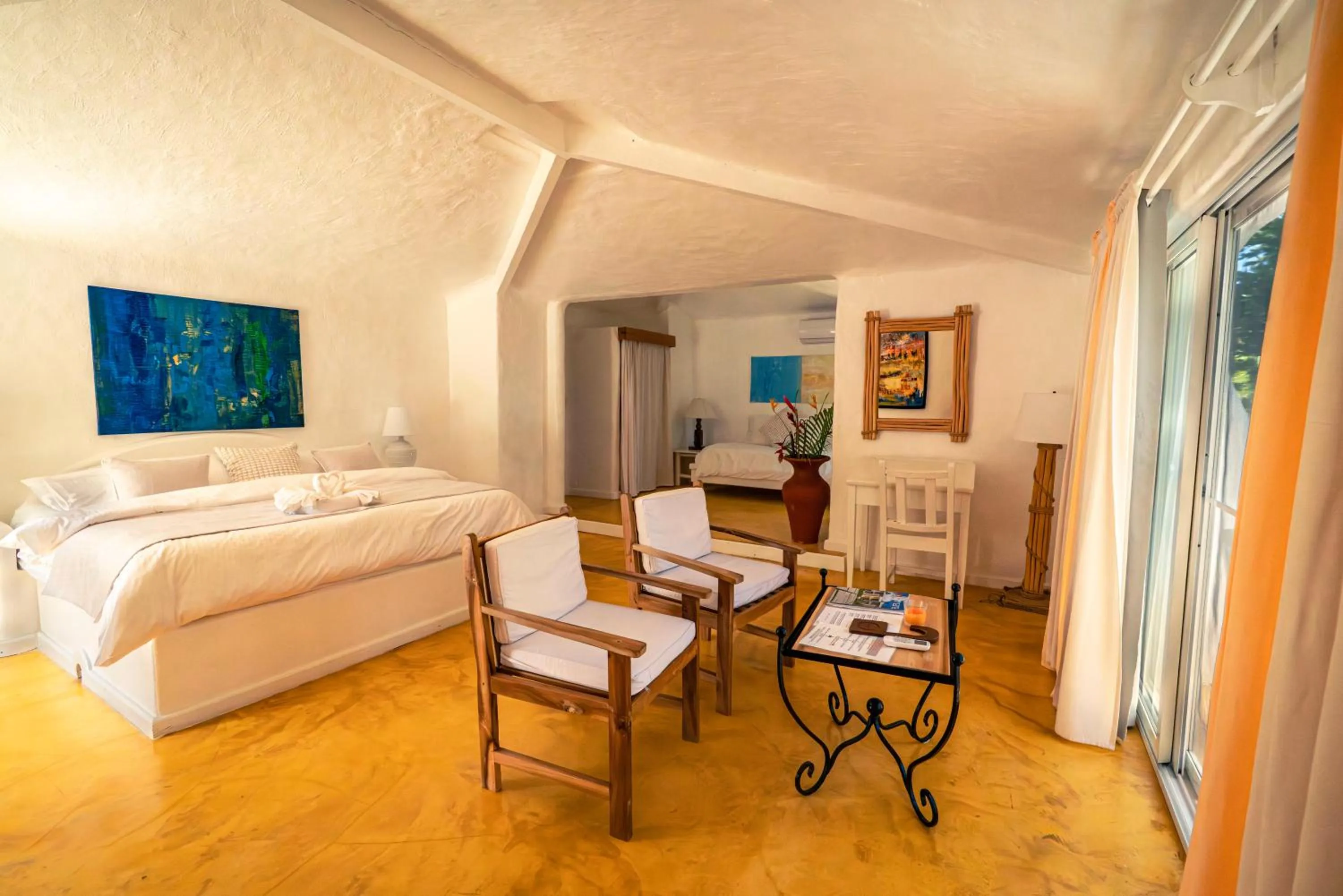 Bed in Hotel Atlantis