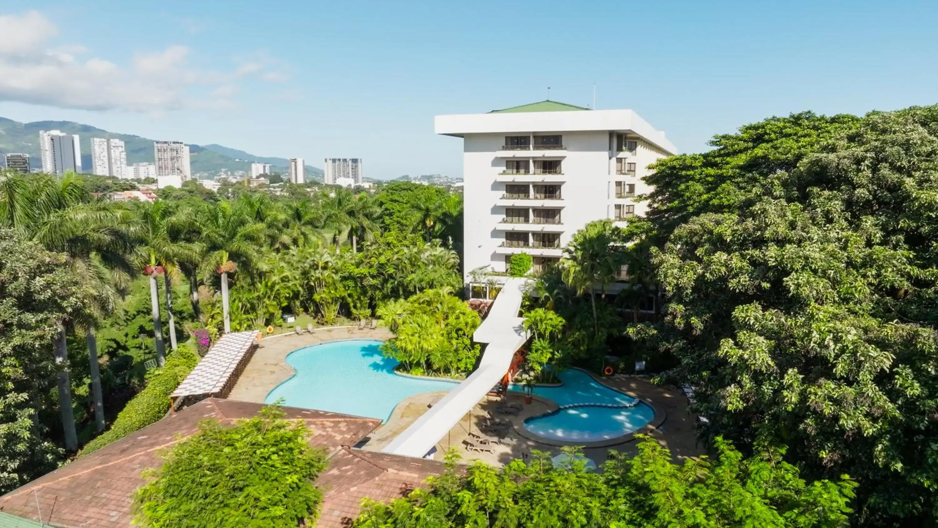 Property building in Barceló San José Property building in Barceló San José