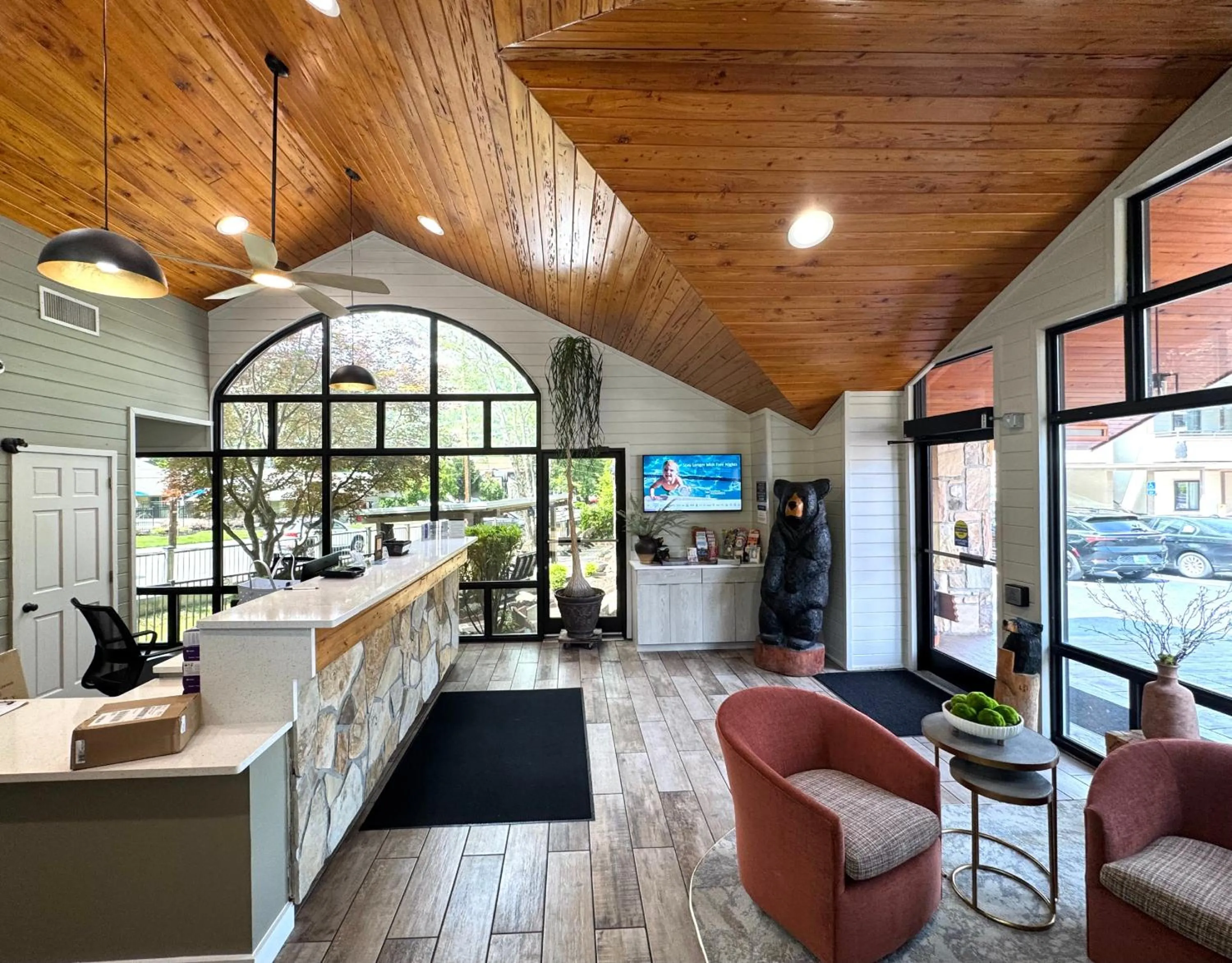 Lobby or reception in Best Western Johnson's Inn Downtown Gatlinburg
