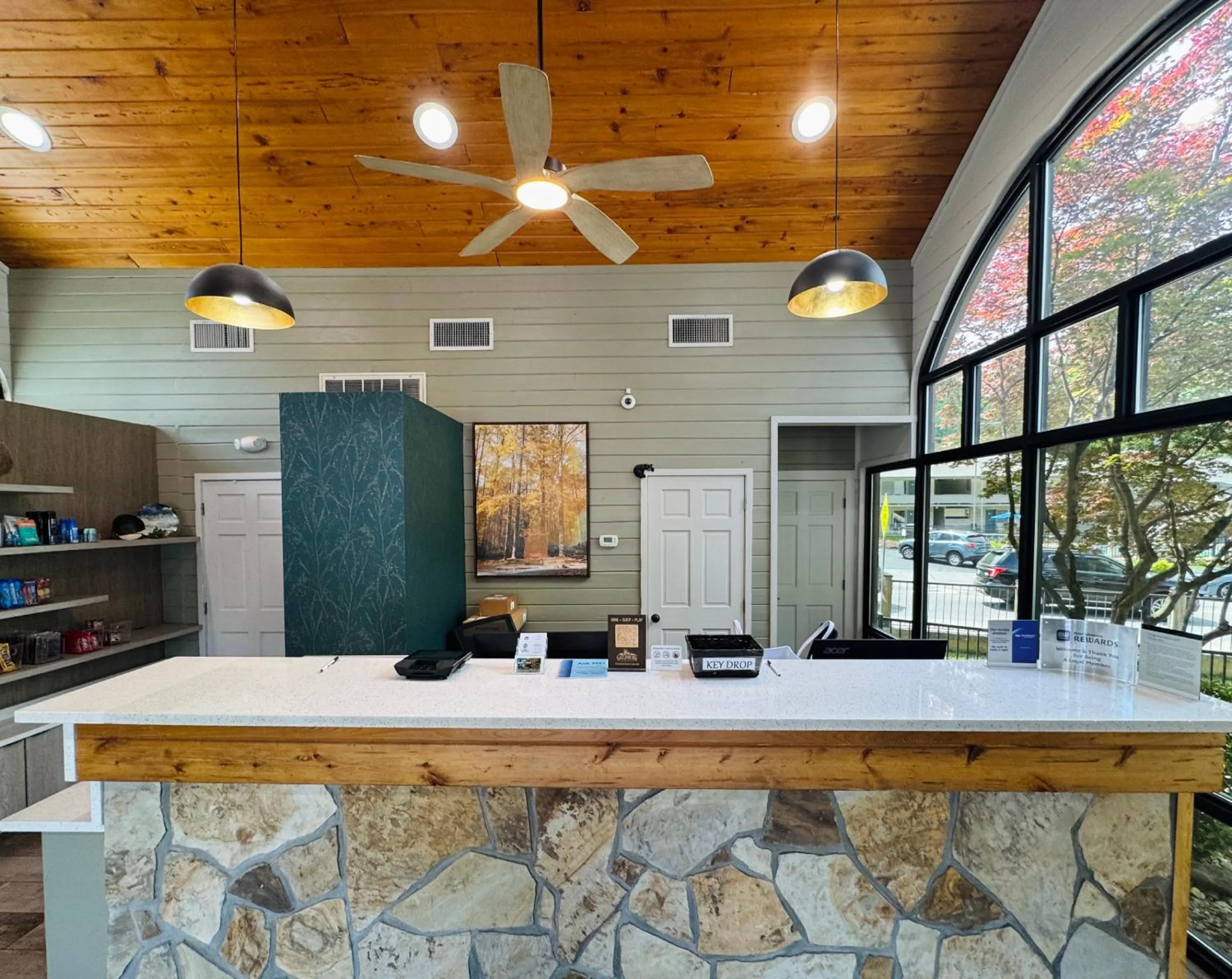 Lobby or reception in Best Western Johnson's Inn Downtown Gatlinburg