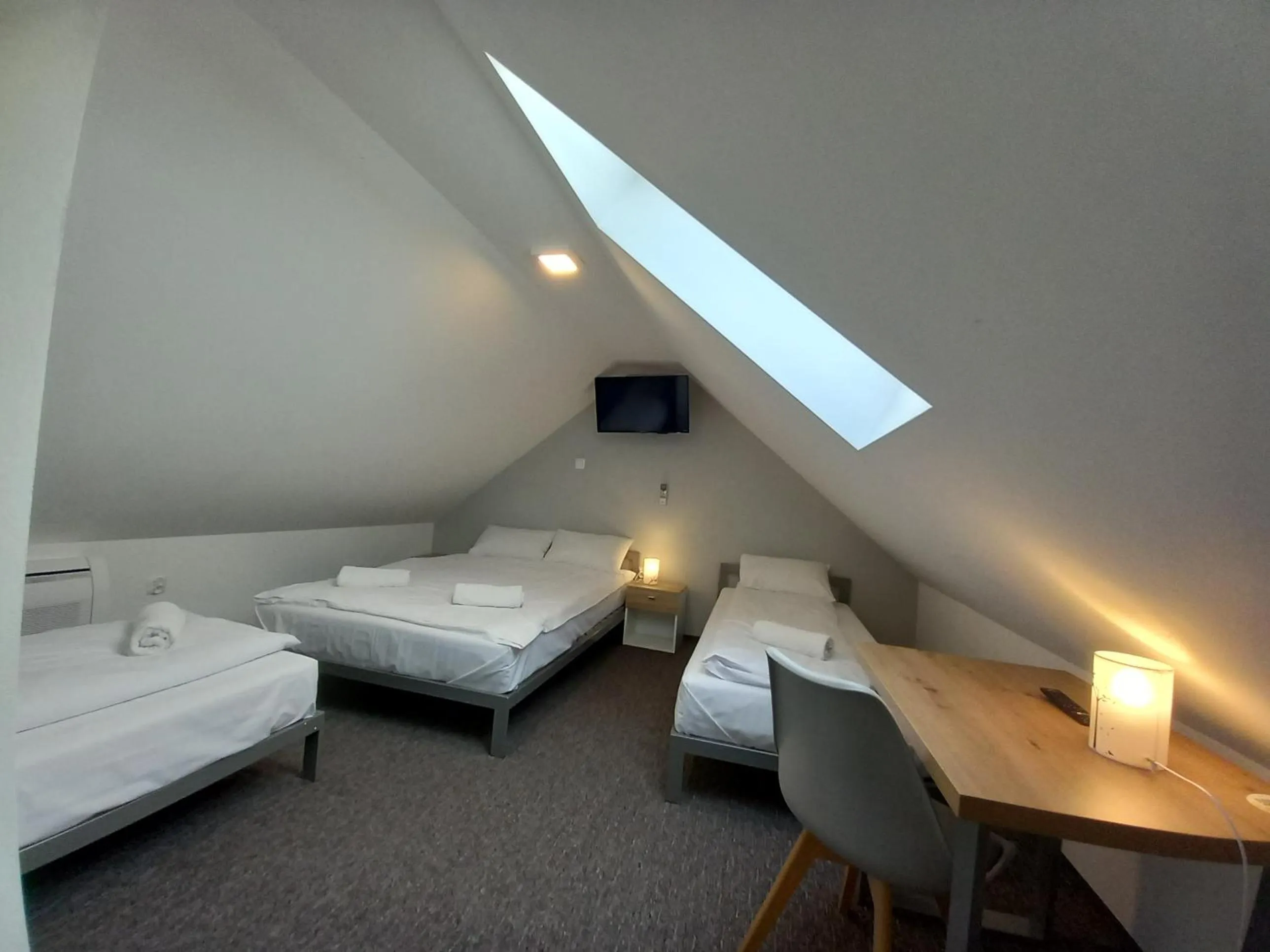 Bed in Villa Natura Zator Przeciszów