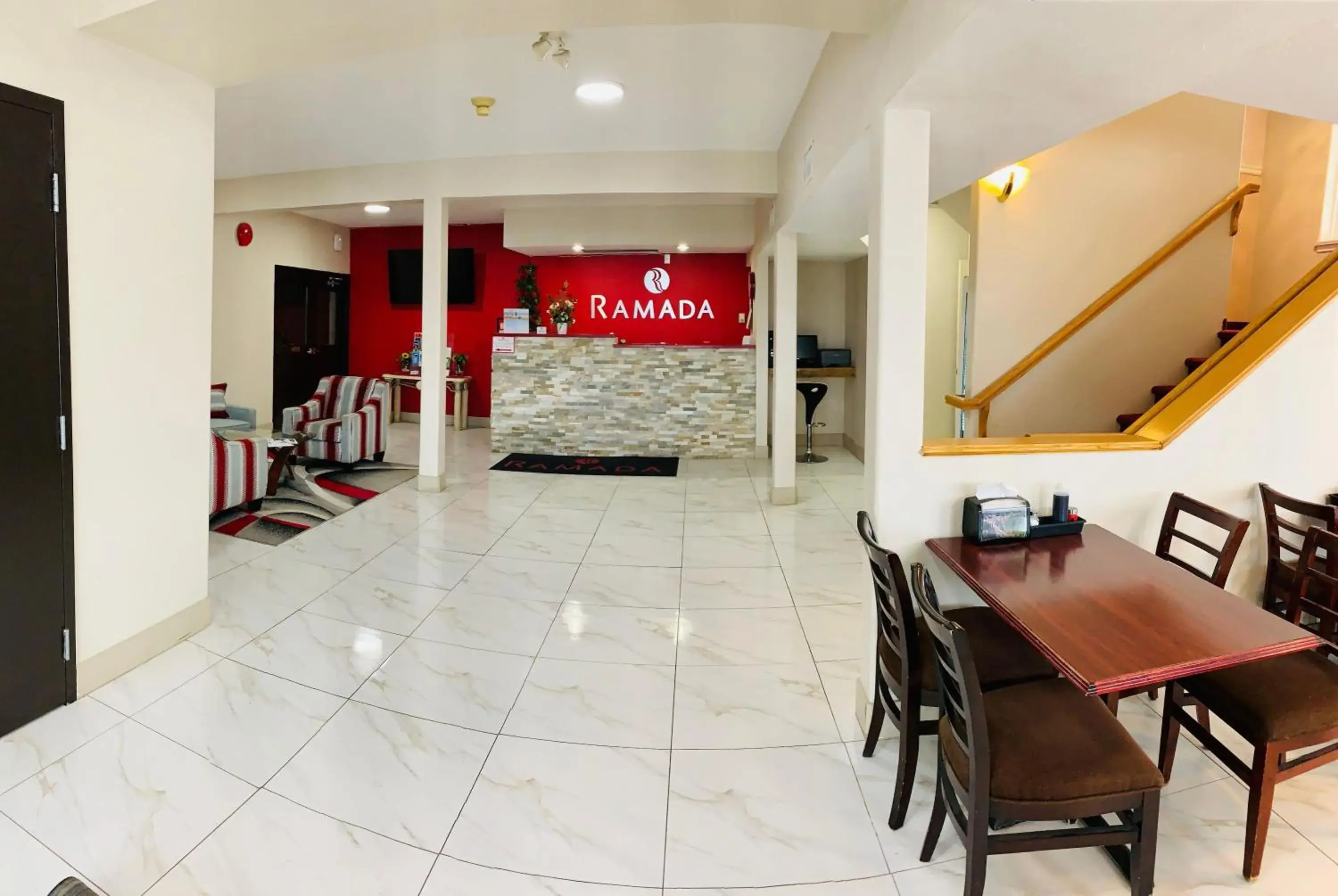 Lobby or reception in Ramada Limited 100 Mile House Lobby or reception in Ramada Limited 100 Mile House