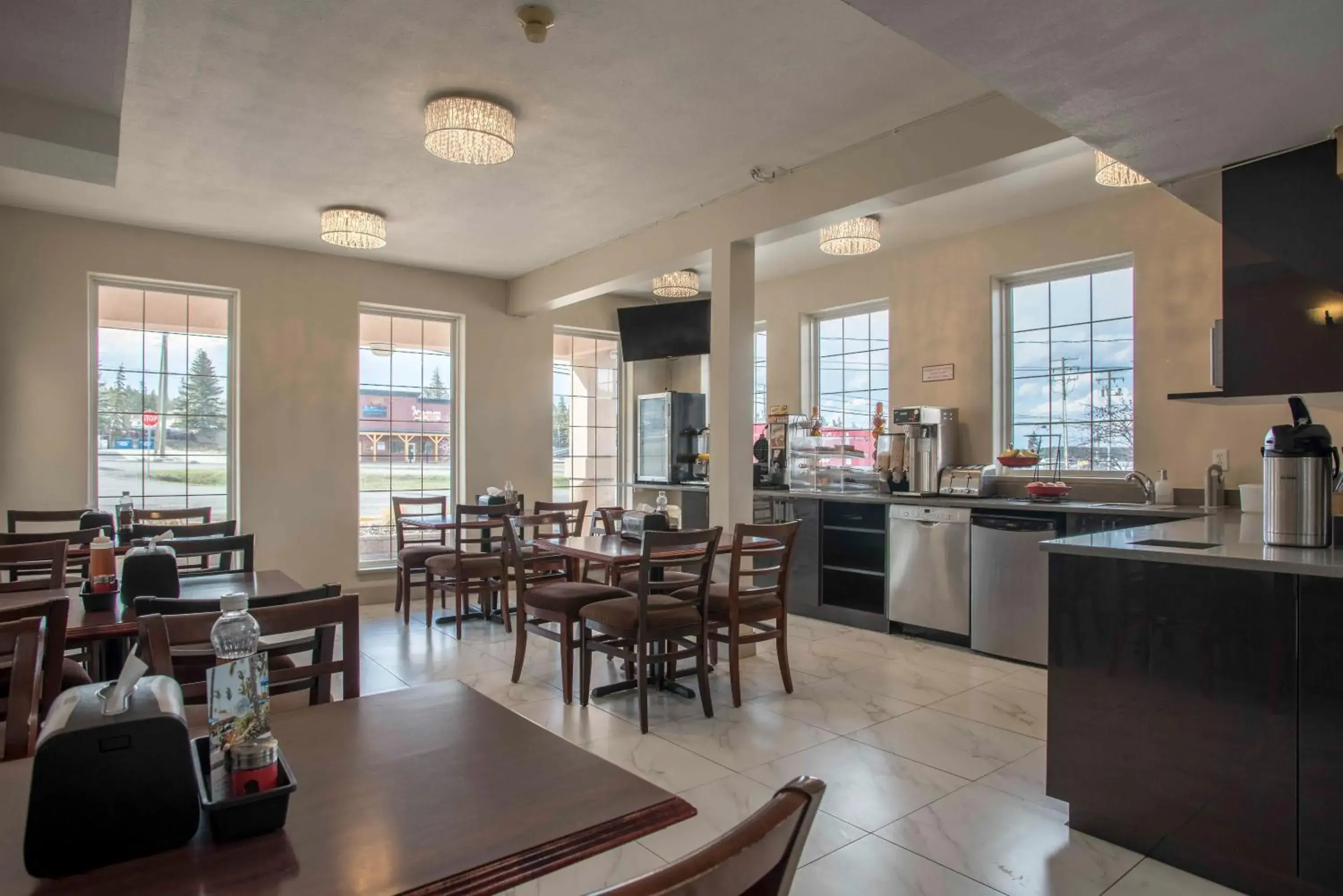 Food and drinks in Ramada Limited 100 Mile House Food and drinks in Ramada Limited 100 Mile House