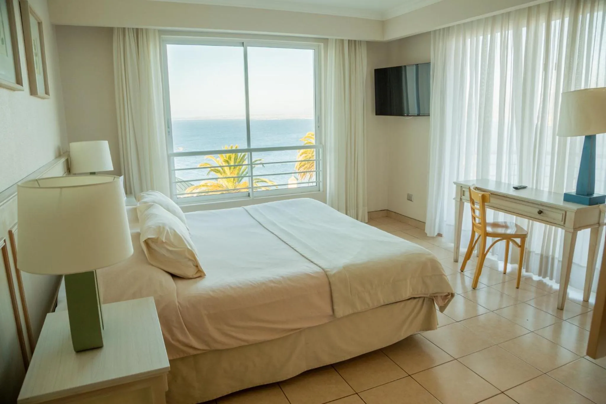 Hippocampus Resort & Spa