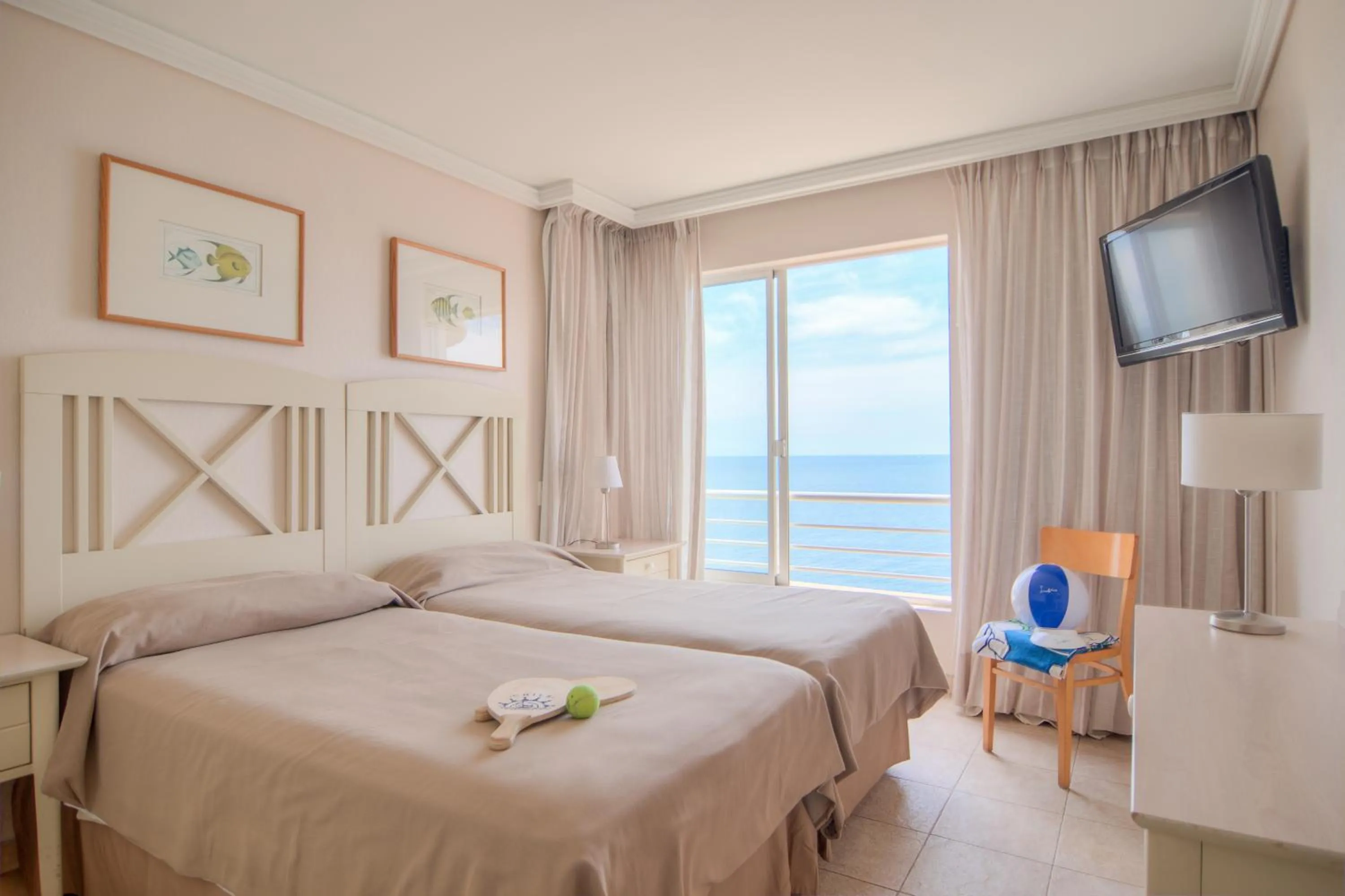 Bedroom in Hippocampus Resort & Spa