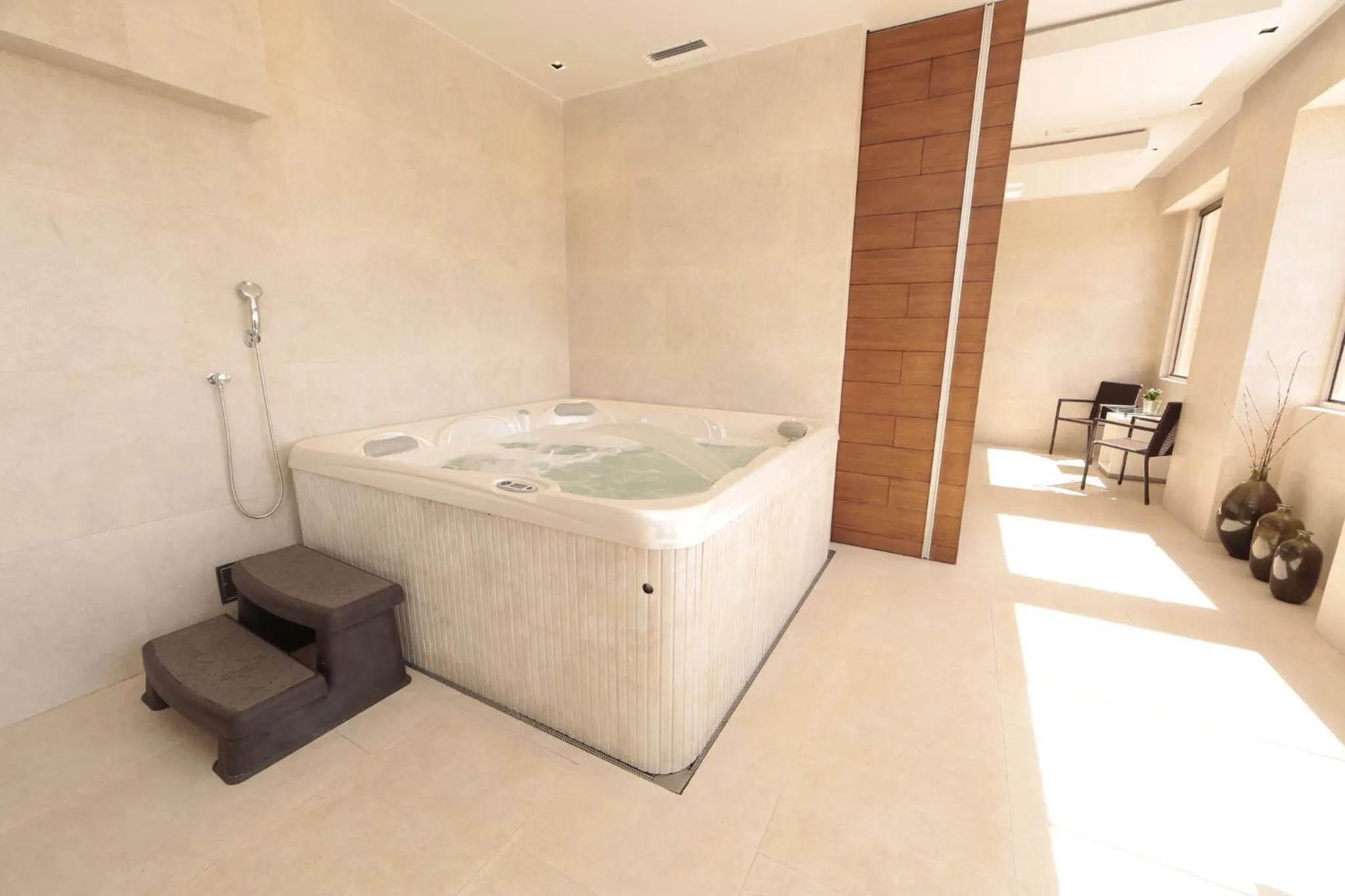 Spa and wellness centre/facilities in Crowne Plaza Asunción by IHG