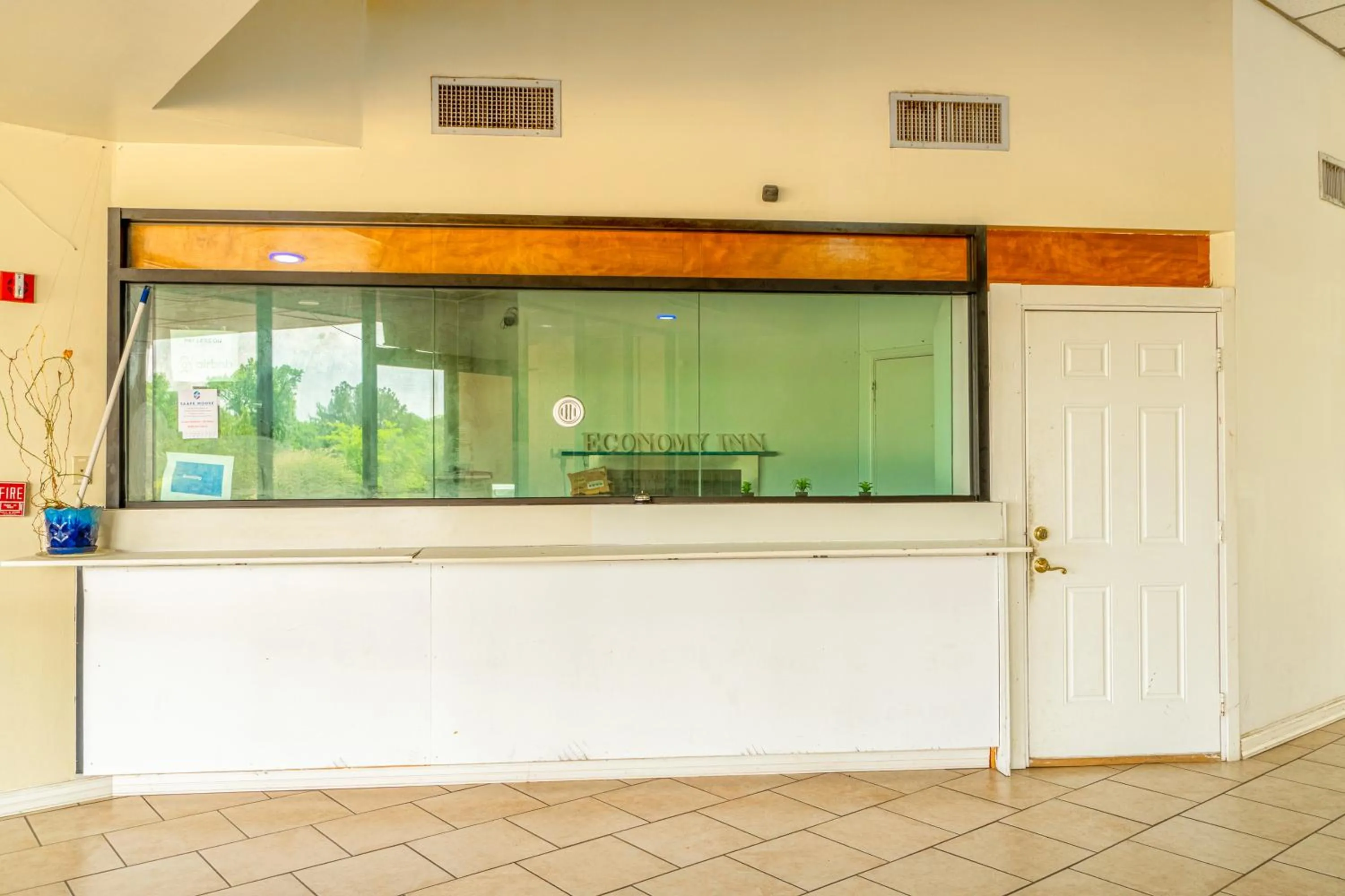 Lobby or reception in Economy Inn By OYO Livingston TX Hwy 59