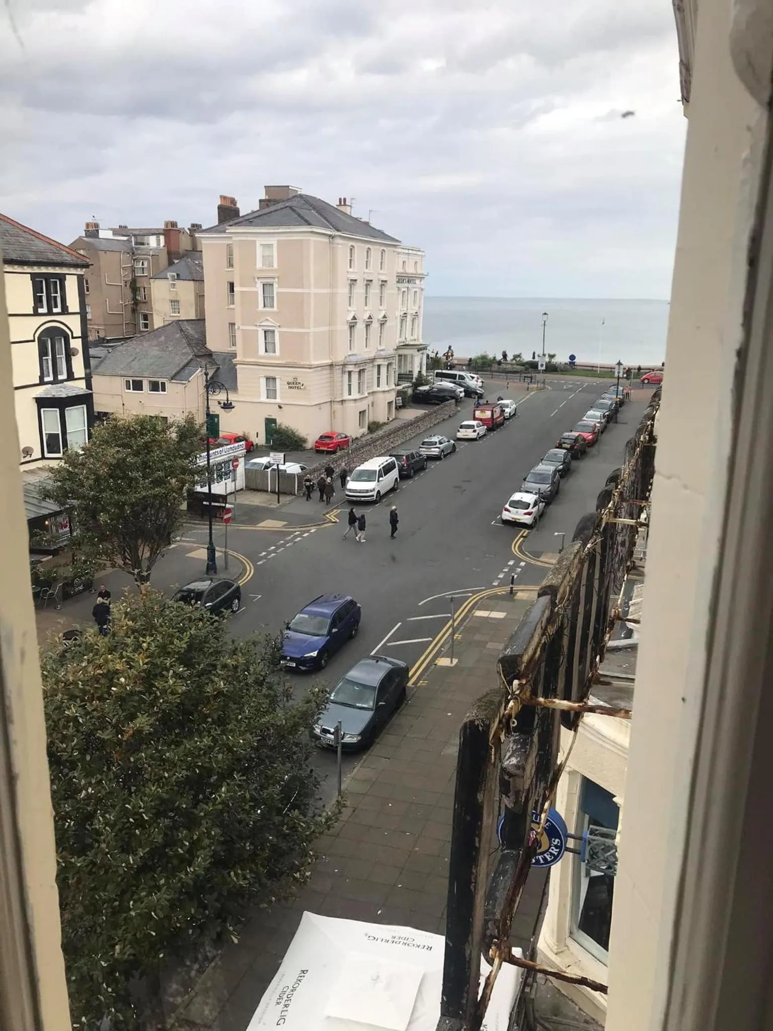 The New Alexandra Hotel