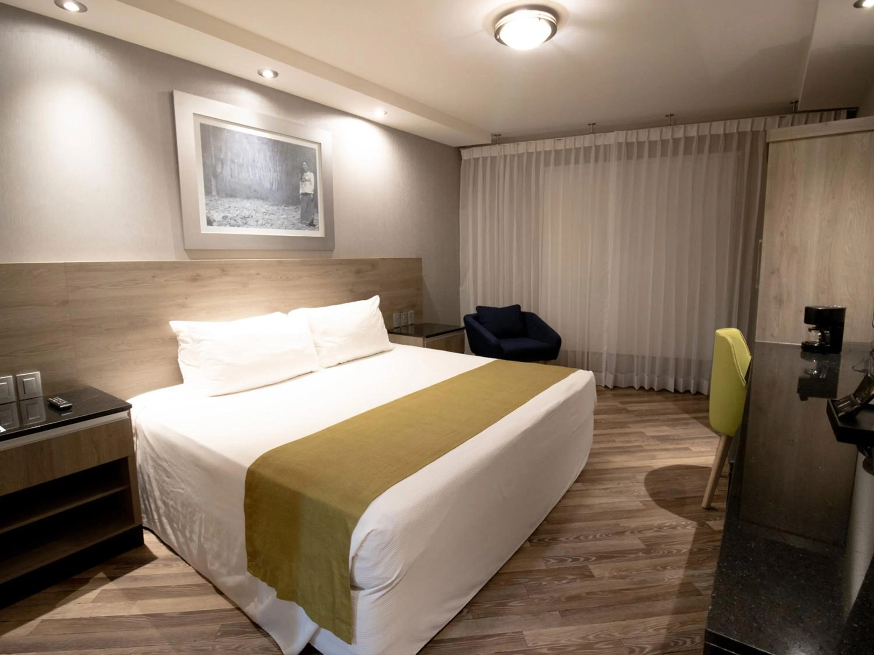 Bed in Hotel Araiza Hermosillo