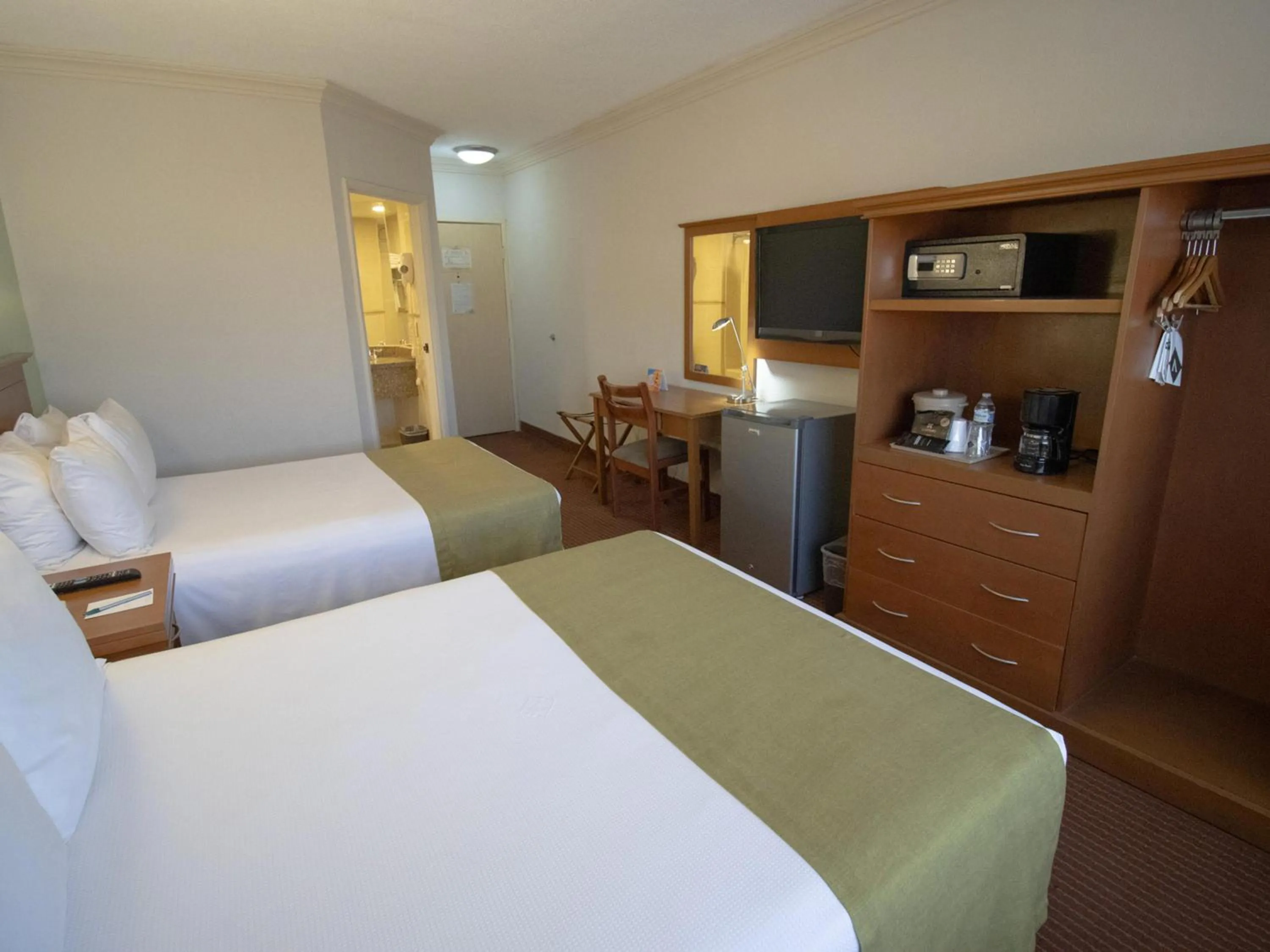 Bed in Hotel Araiza Hermosillo