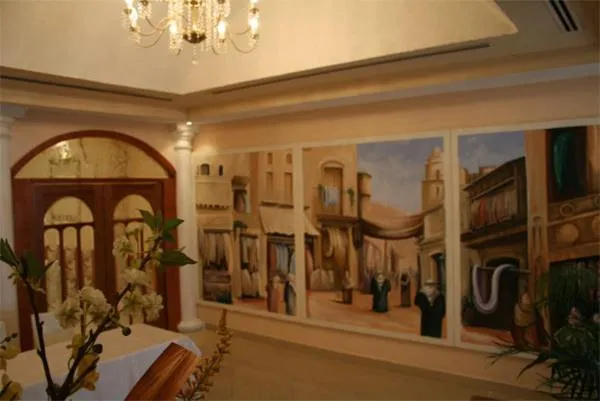 Decorative detail in Grand Royal Tampico