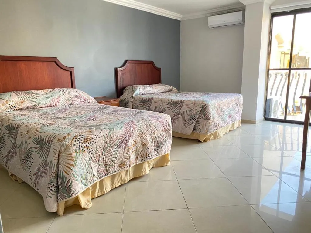 Bed in Grand Royal Tampico