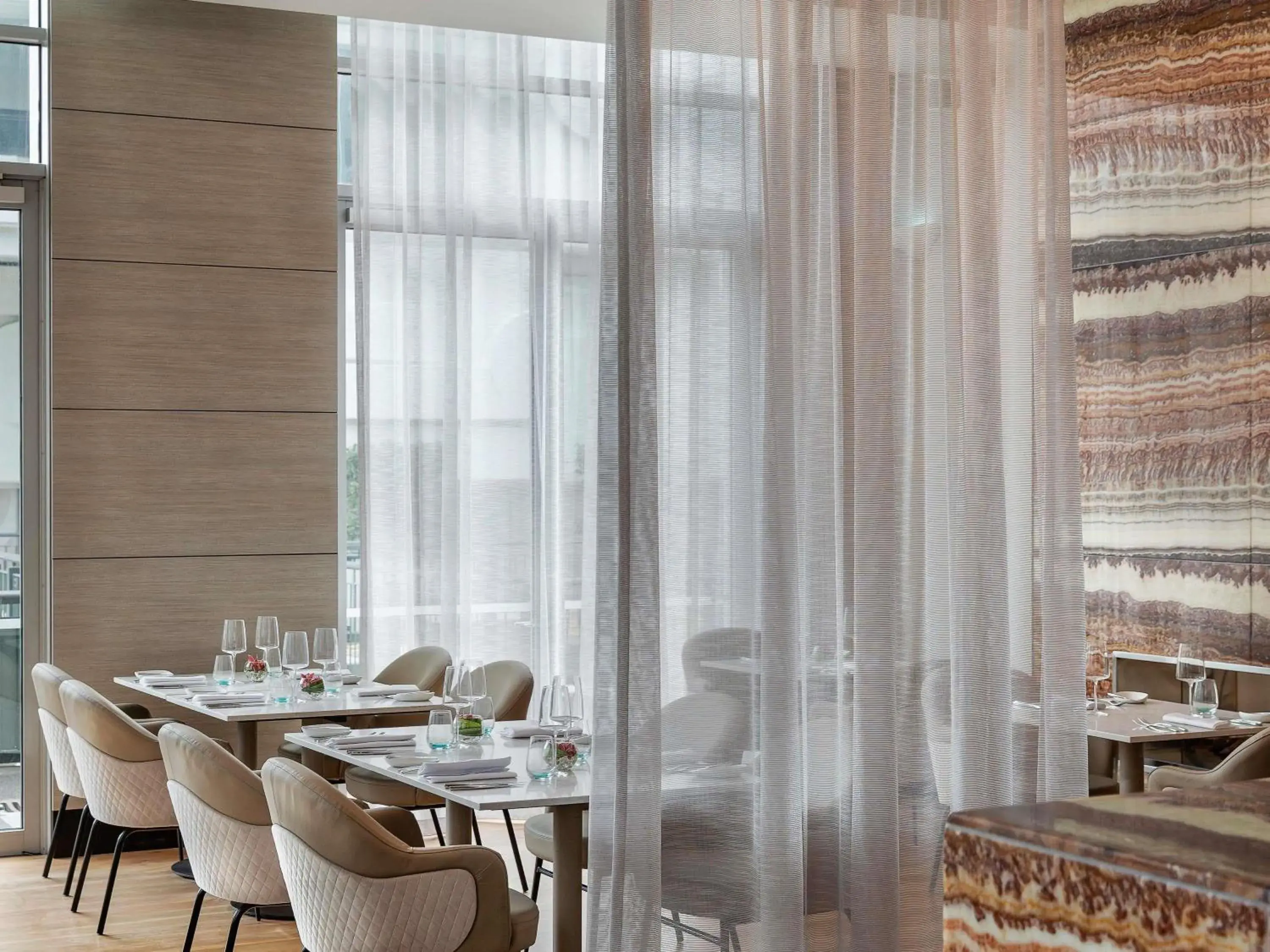 Restaurant/places to eat in Sofitel Auckland Viaduct Harbour Restaurant/places to eat in Sofitel Auckland Viaduct Harbour