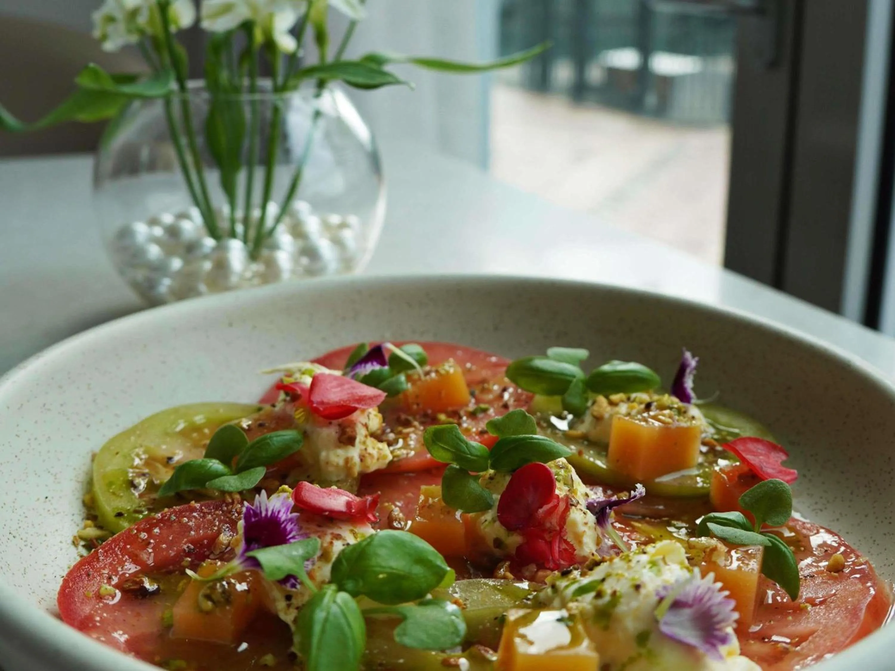 Restaurant/places to eat in Sofitel Auckland Viaduct Harbour