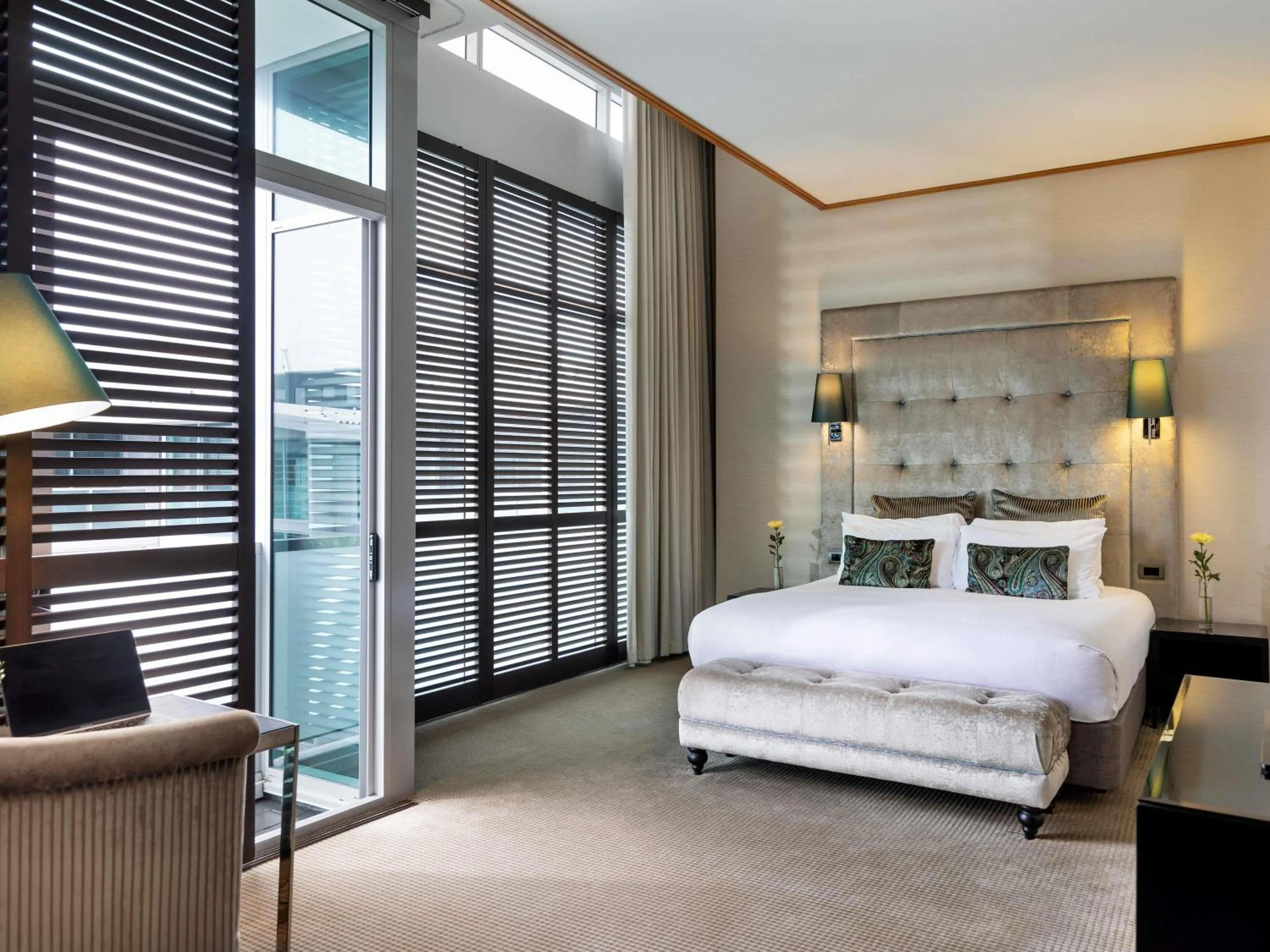 Bedroom, Bed in Sofitel Auckland Viaduct Harbour