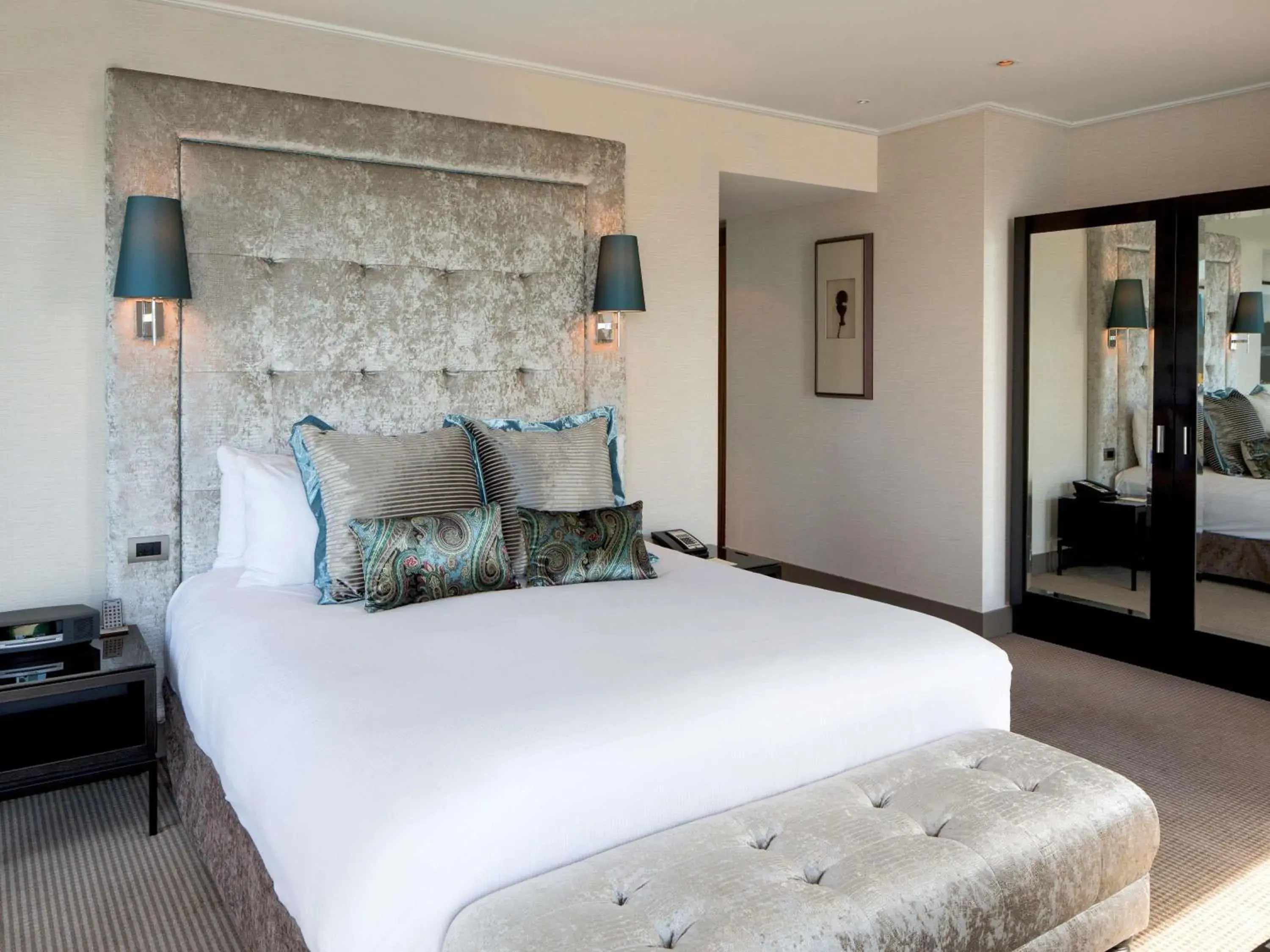 Bedroom, Bed in Sofitel Auckland Viaduct Harbour Bedroom, Bed in Sofitel Auckland Viaduct Harbour