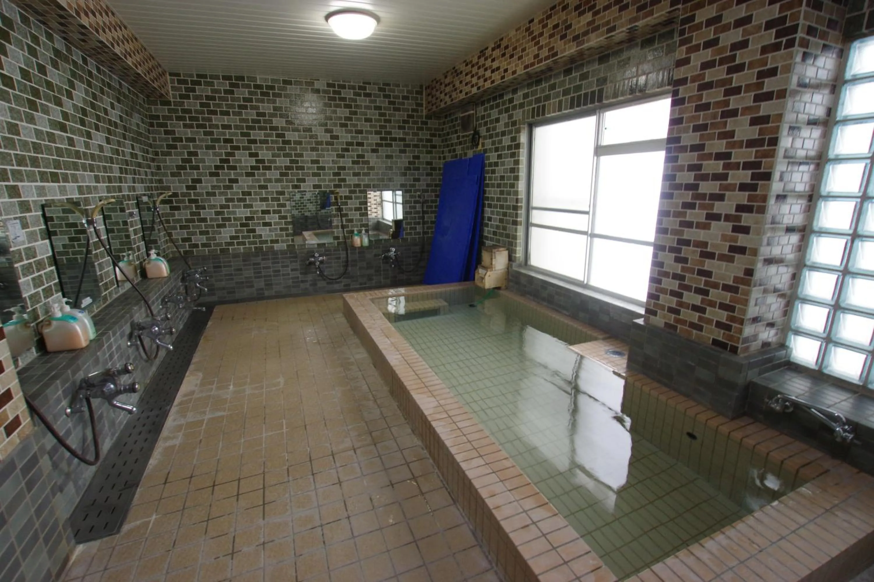 Hot Spring Bath in Hakuba Ski-Kan