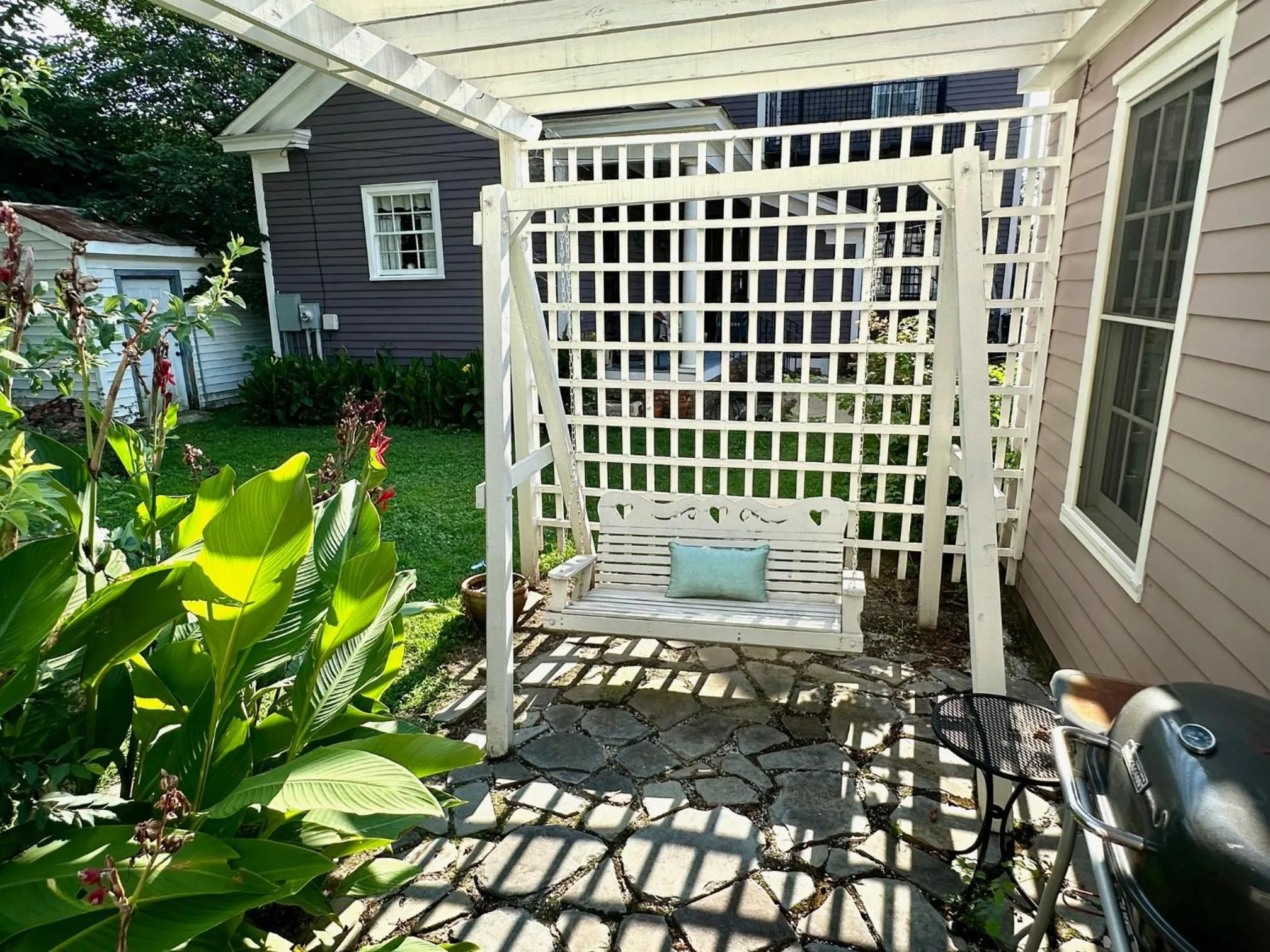 Garden in The Wynne House Inn