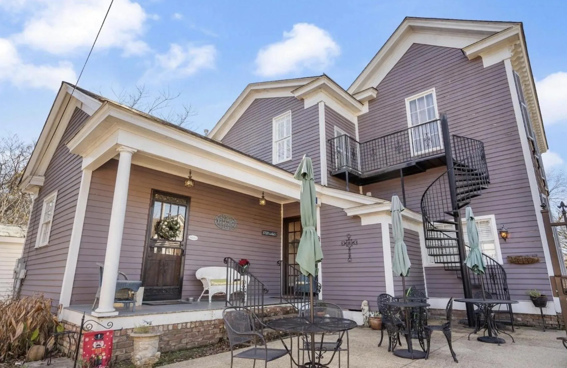 Property building in The Wynne House Inn