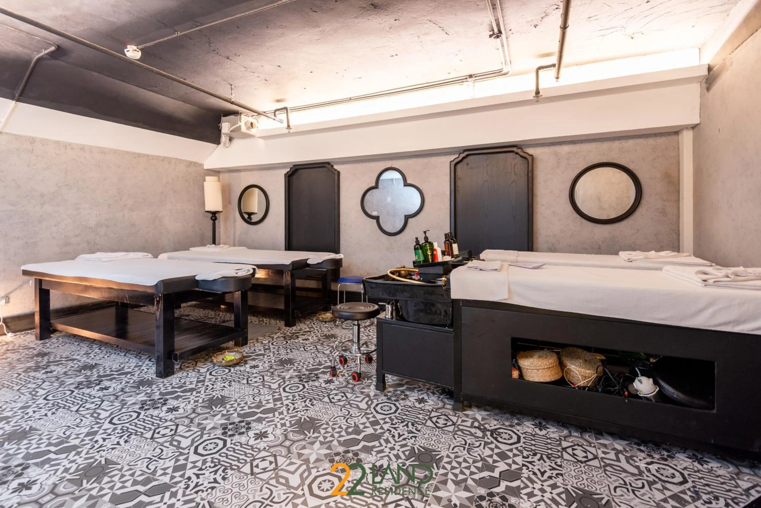 Bed in 22Land Residence Hotel & Spa 52 Ngo Huyen